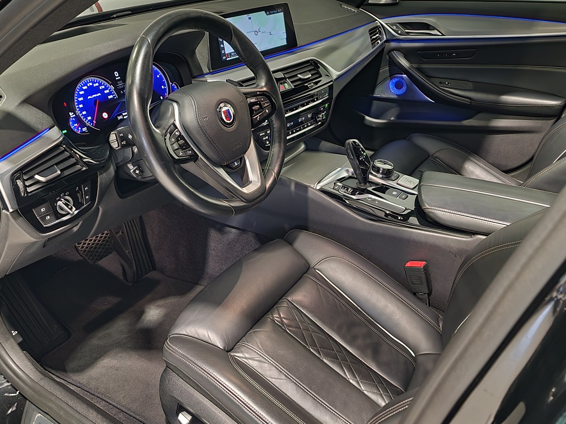 BMW-ALPINA D5 S BiTurbo Touring 3.0d xDrive Switch-Tronic-image-7