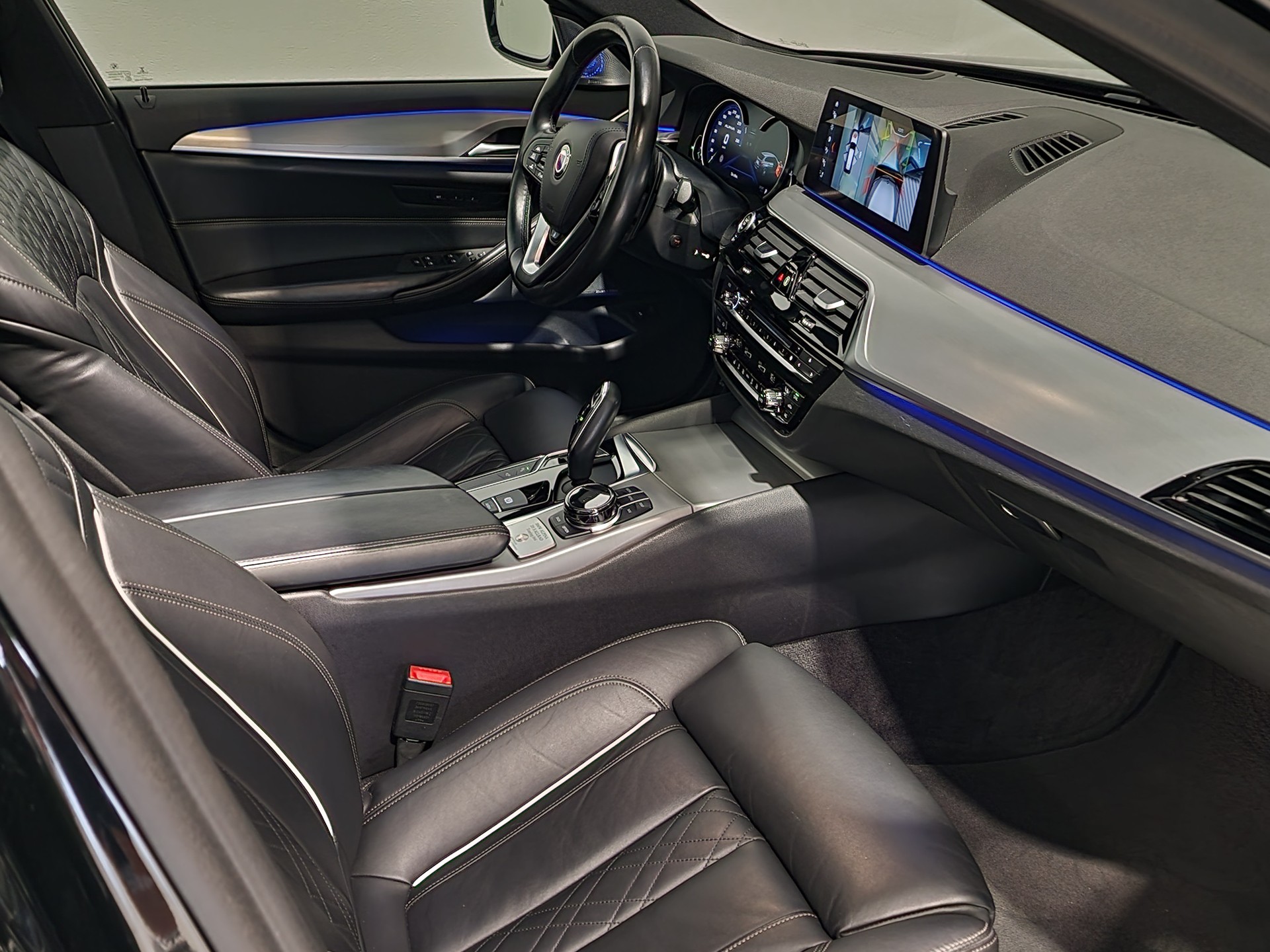 BMW-ALPINA D5 S BiTurbo Touring 3.0d xDrive Switch-Tronic-image-19