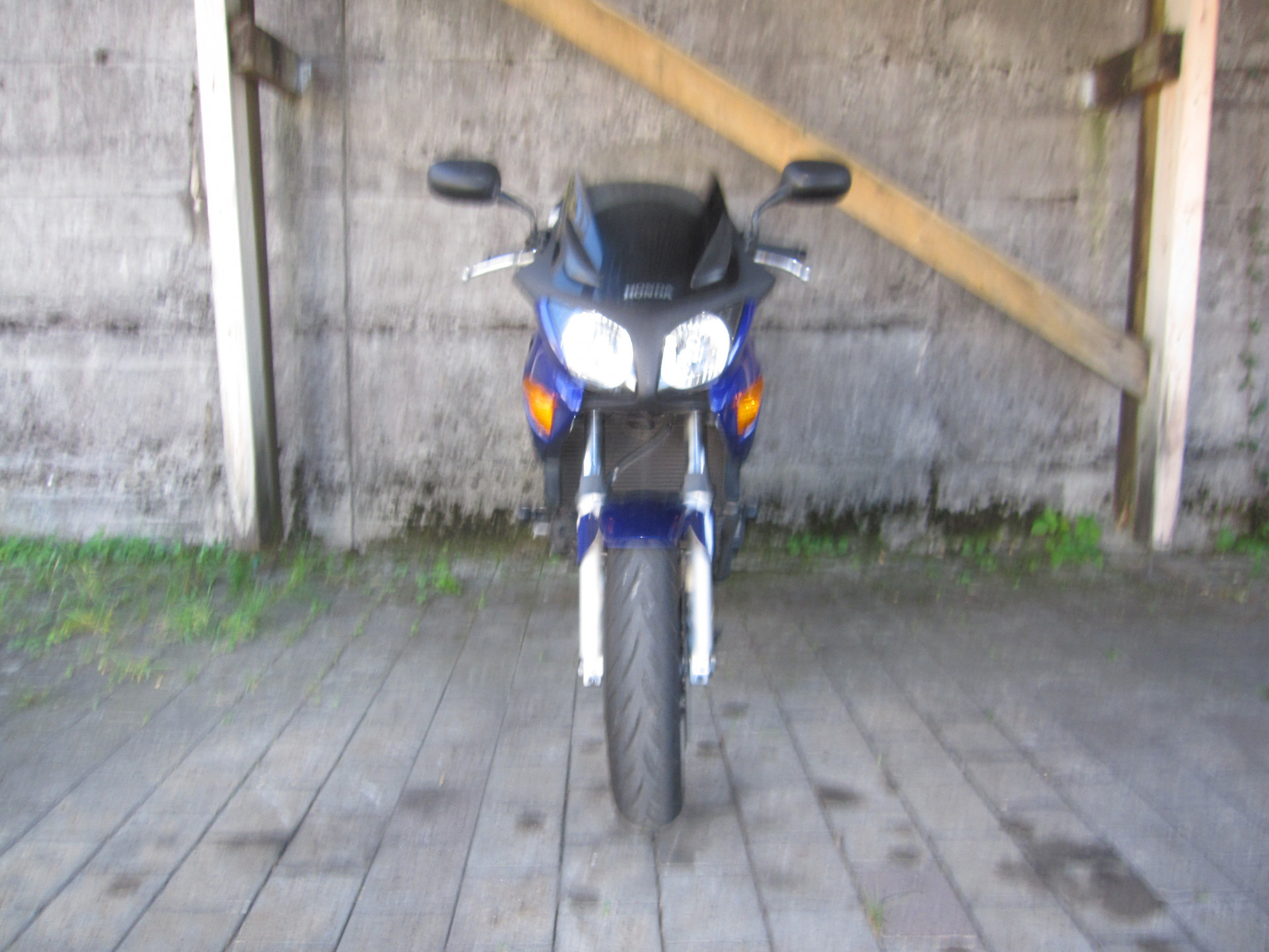 HONDA CBF 600 SA-showroom-element-2