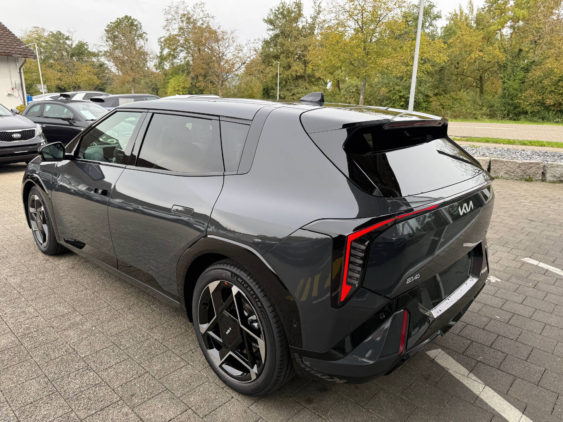 KIA EV4 81 kWh GT-Line-showroom-element-3