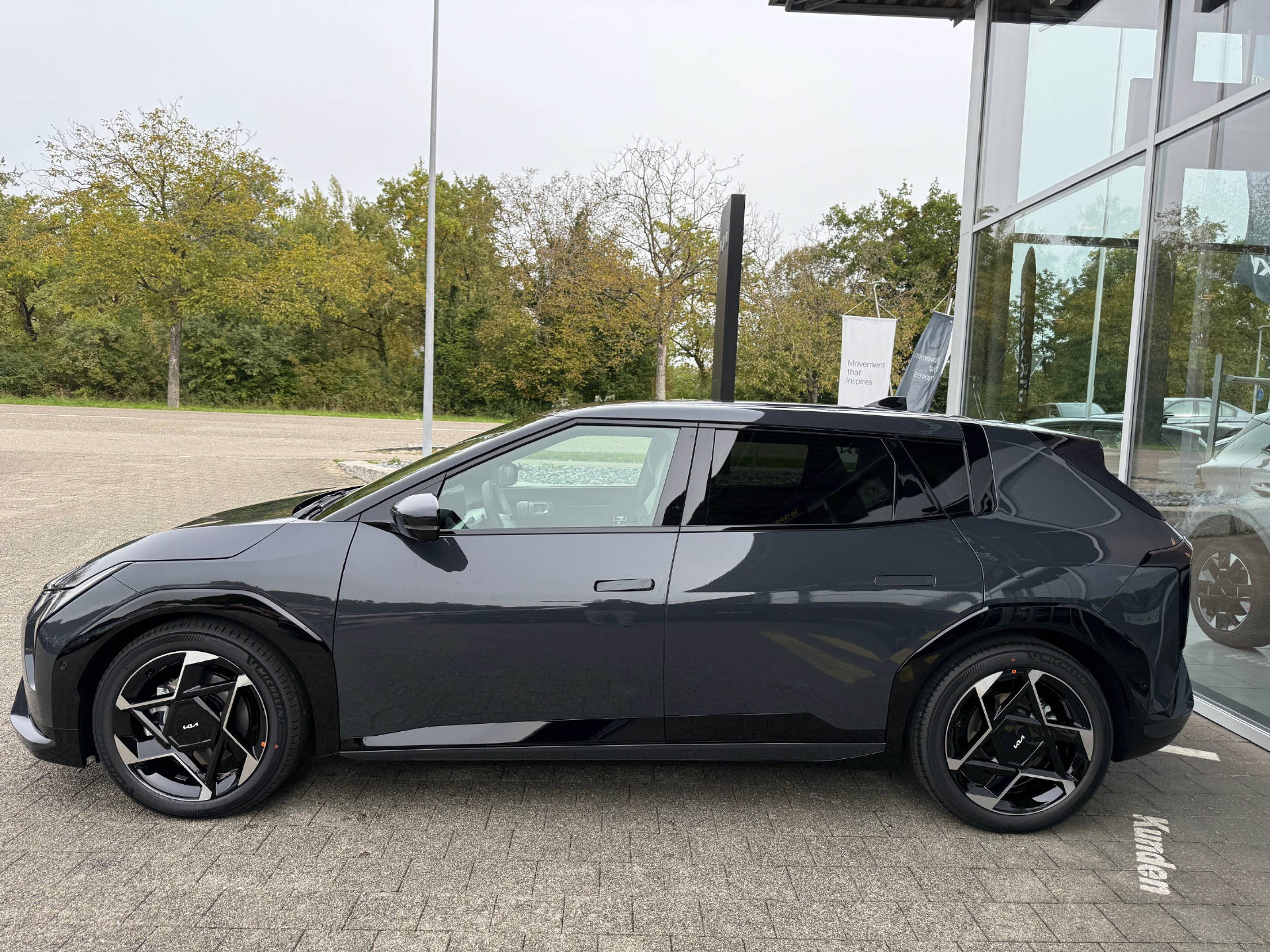KIA EV4 81 kWh GT-Line-showroom-element-2