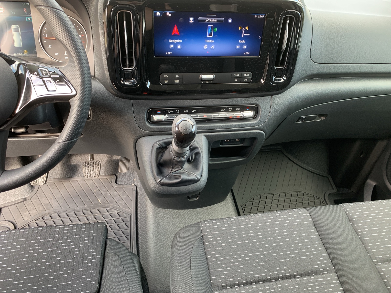 MERCEDES-BENZ Vito 114 CDI Lang Pro-image-11