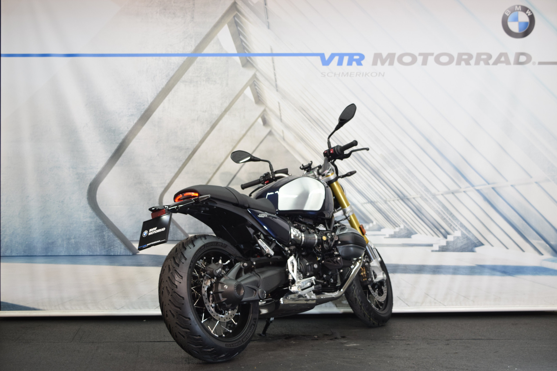 BMW R 12 nineT blau-image-2