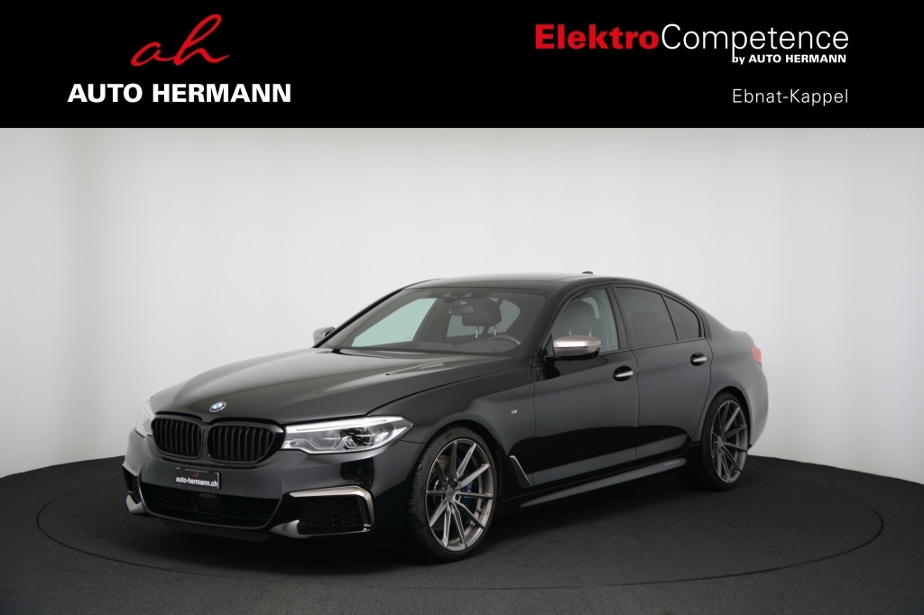 BMW M550i xDrive Steptronic-showroom-element-2