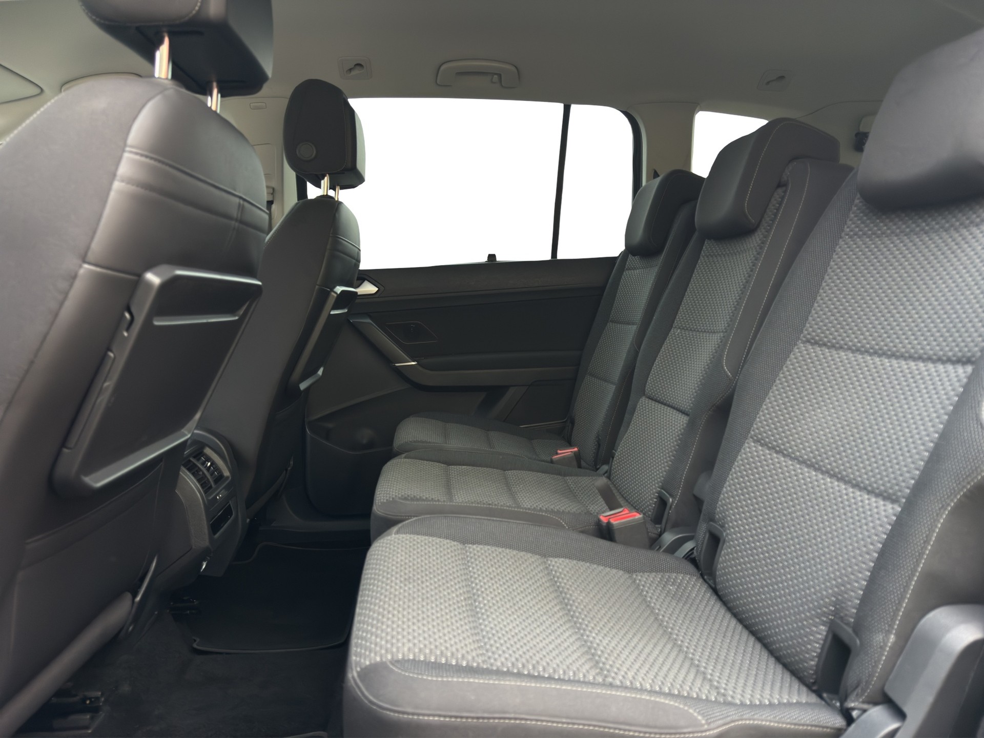 VW Touran 1.5 TSI EVO Comfortline DSG-image-15