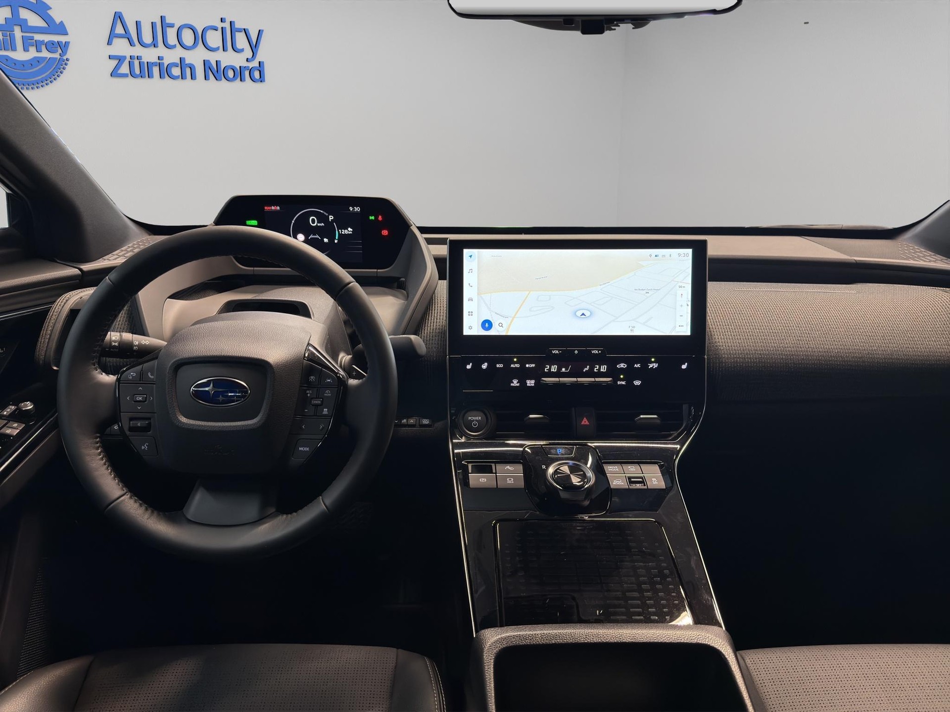 SUBARU Solterra eV Luxury AWD-image-9