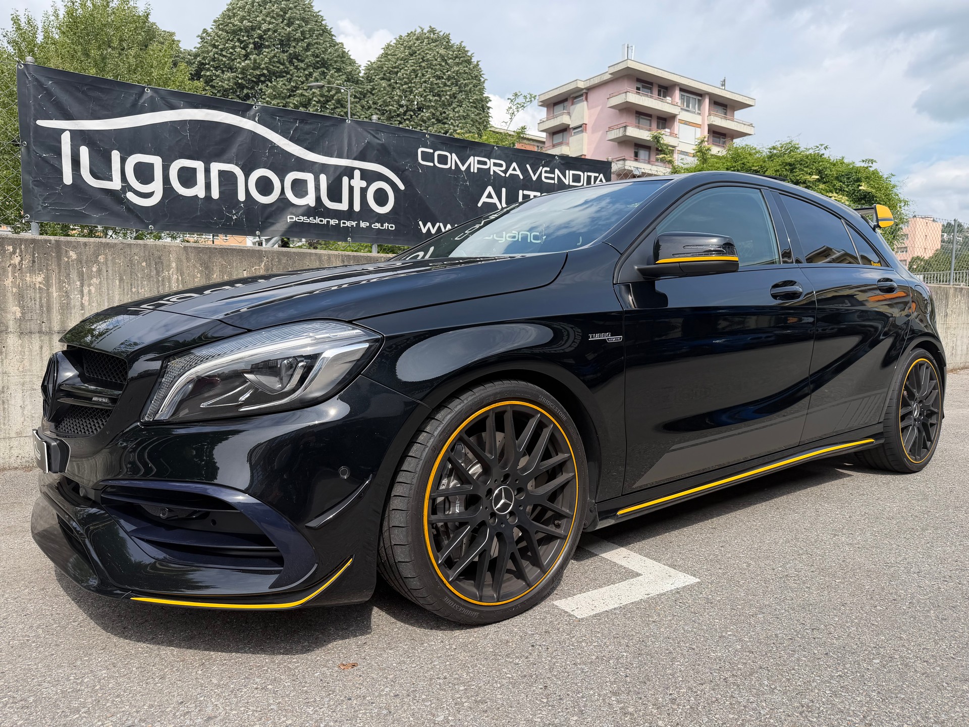 MERCEDES-BENZ A 45 AMG Yellow Night Edition 4Matic 7G-DCT-image-1