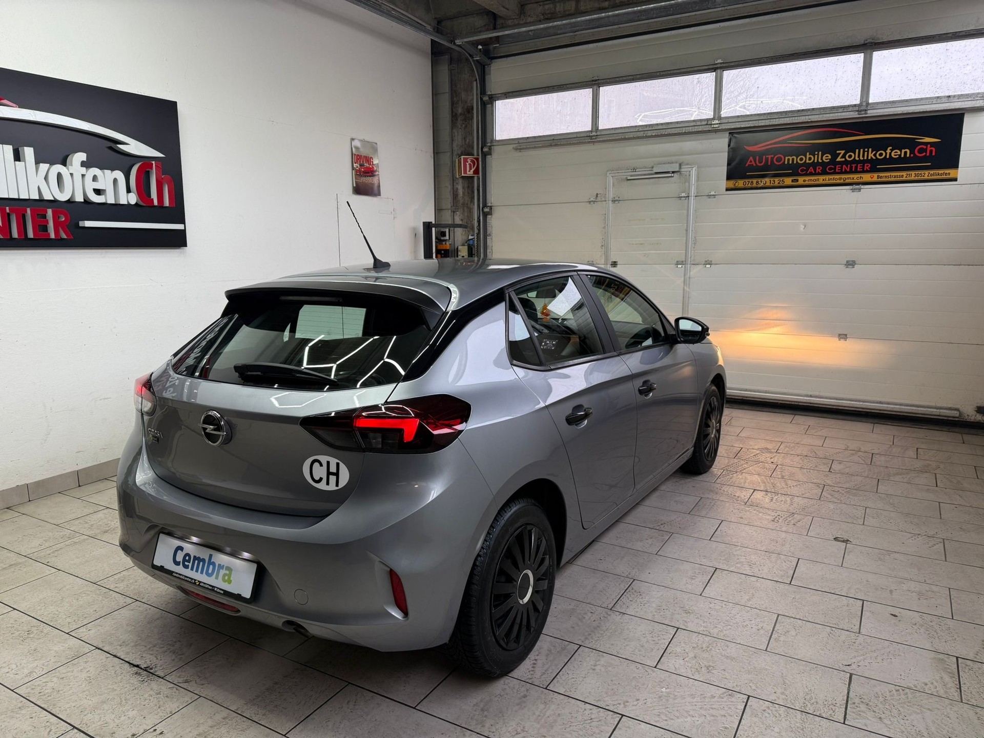 OPEL Corsa 1.2 TP Edition-image-12
