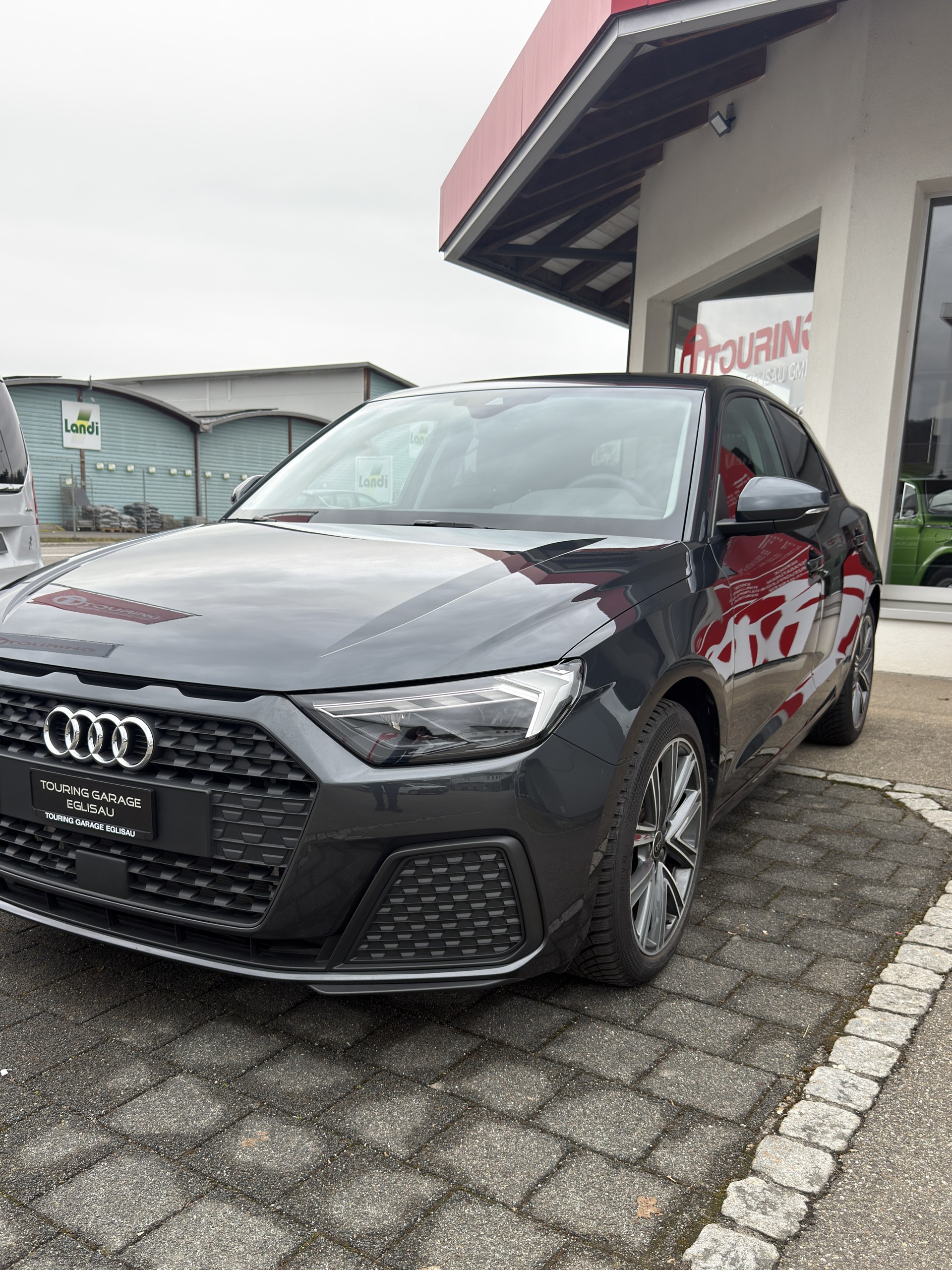 AUDI A1 Sportback 1.0 30 TFSI Attraction S-Tronic-image-22