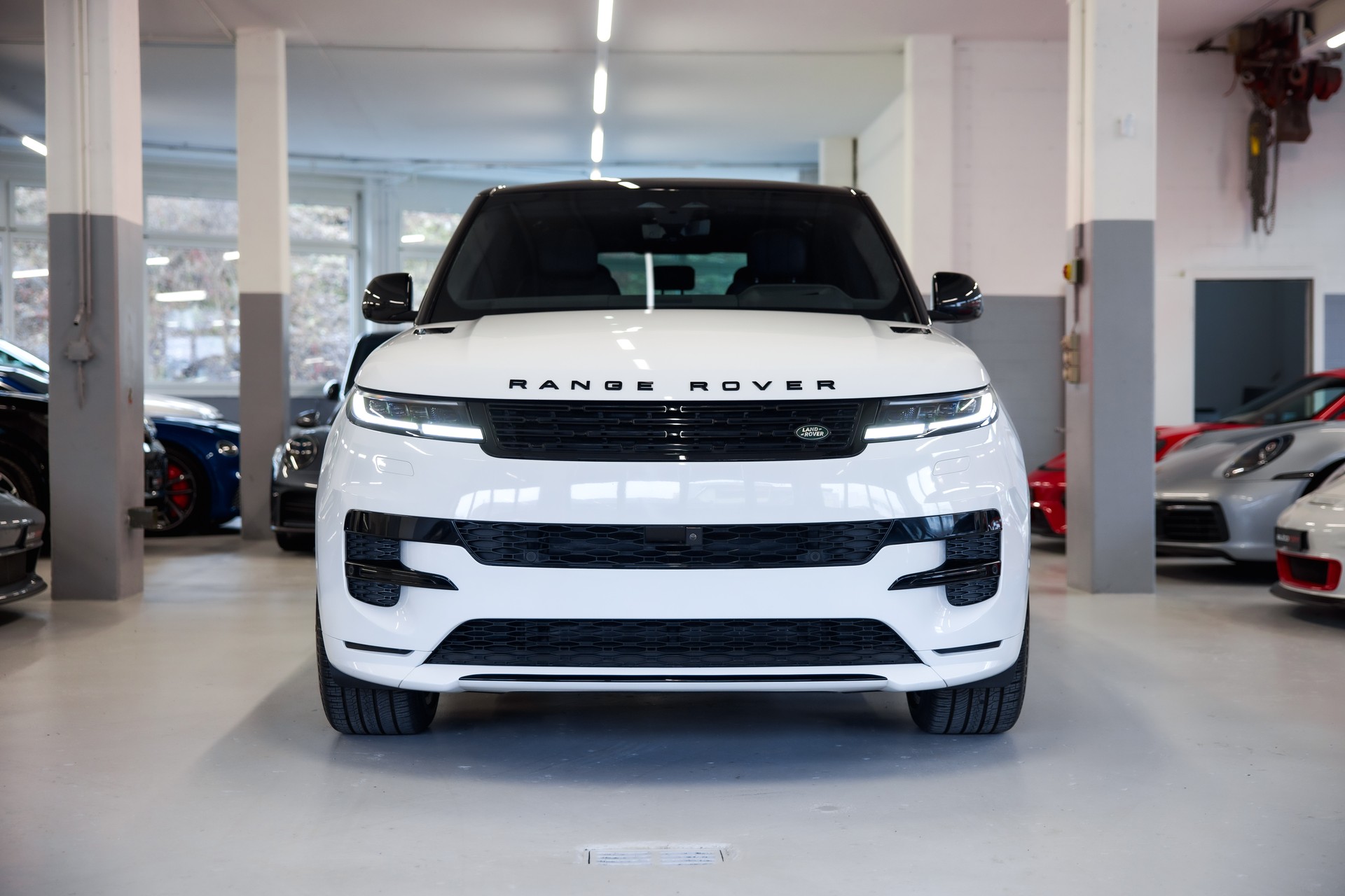 LAND ROVER Range Rover Sport D350 3.0 TD6 MHEV Autobiography Automatic-showroom-element-1