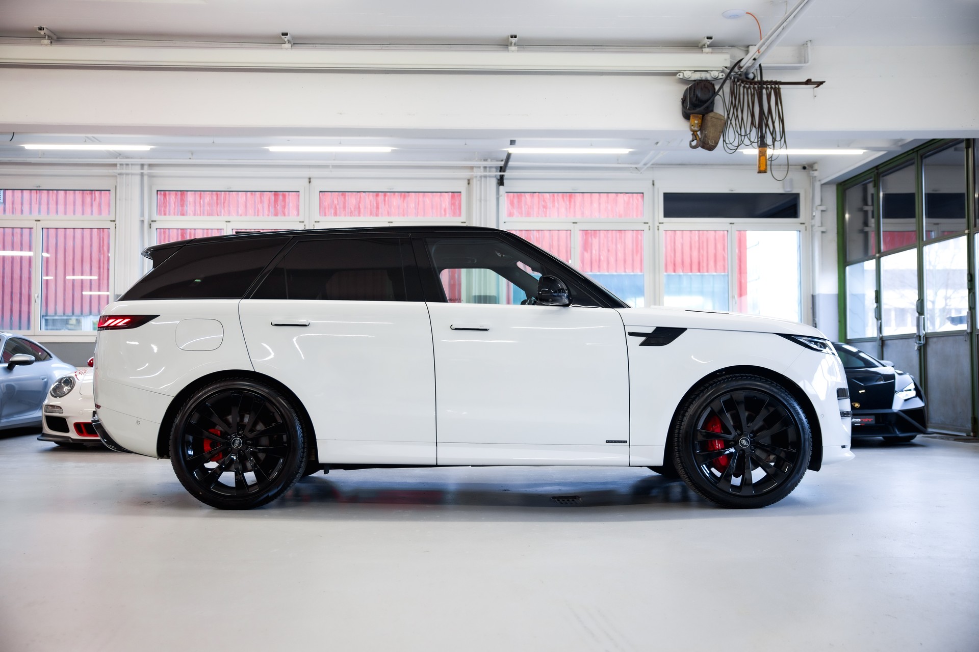 LAND ROVER Range Rover Sport D350 3.0 TD6 MHEV Autobiography Automatic-showroom-element-3