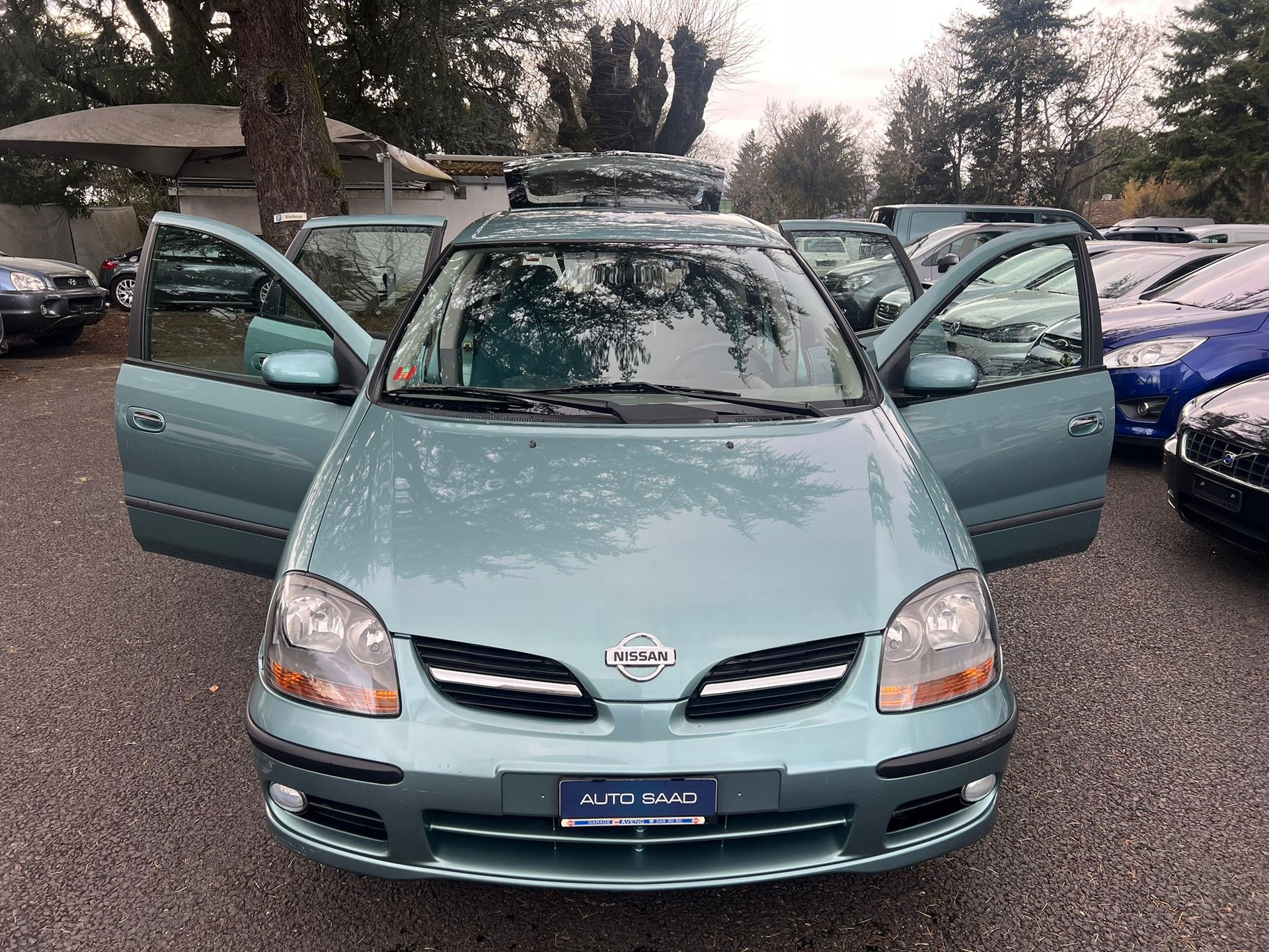 NISSAN Almera Tino 1.8 16V Luxury-image-9