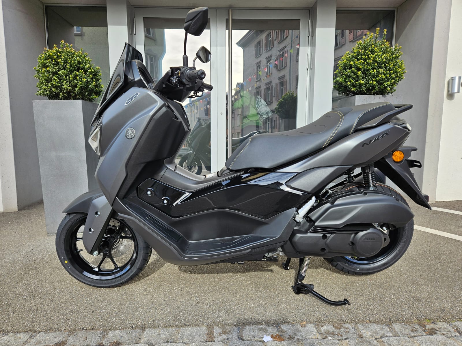 YAMAHA YAMAHA N-Max GPD 125 Tech Max-image-2