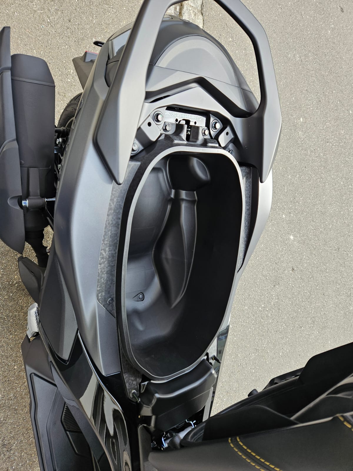 YAMAHA YAMAHA N-Max GPD 125 Tech Max-image-9