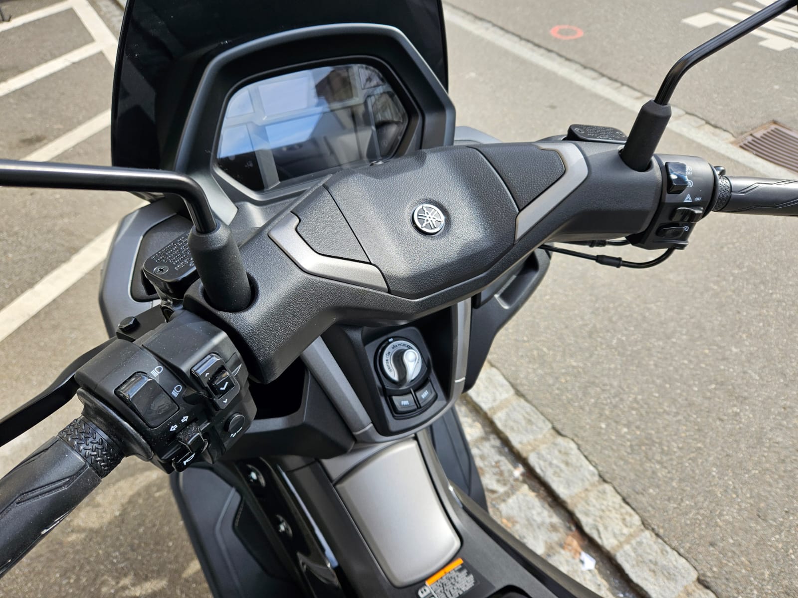 YAMAHA YAMAHA N-Max GPD 125 Tech Max-image-8