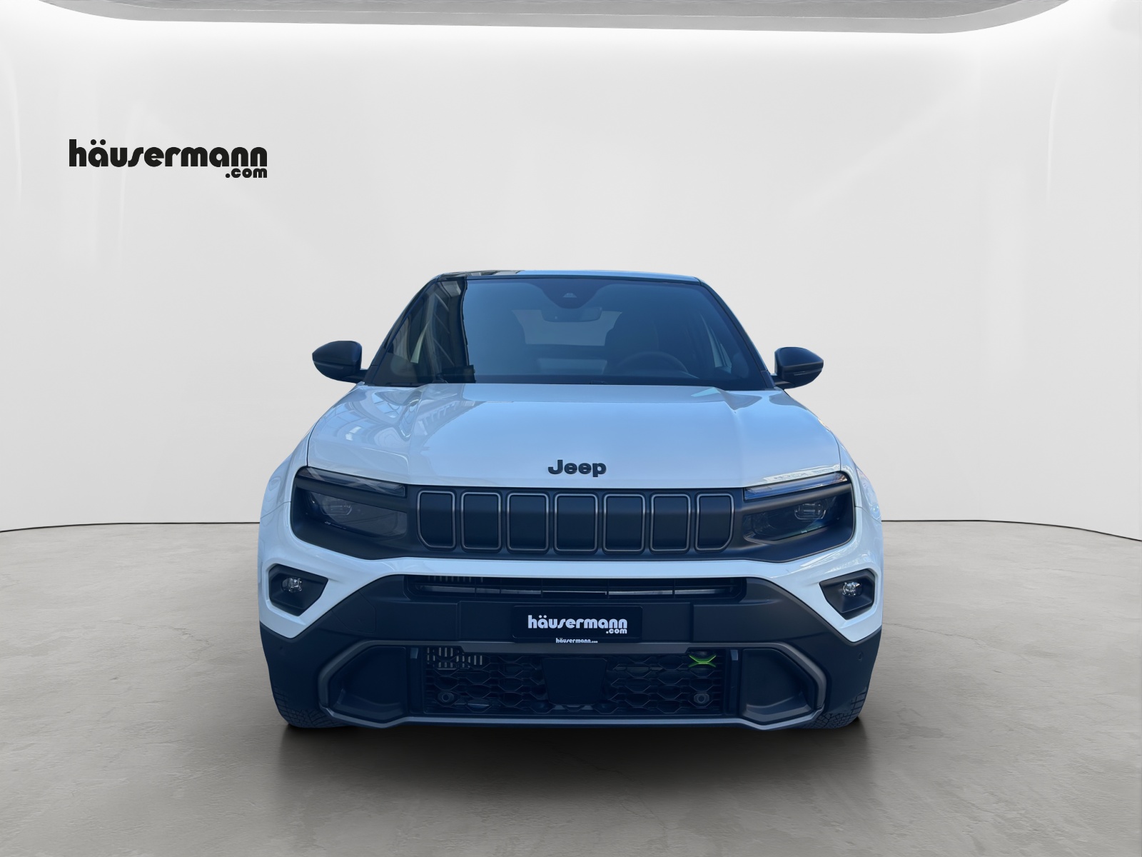 JEEP Avenger 1.2 MHEV Overland 4xe Pack Leder / Sky-showroom-element-1