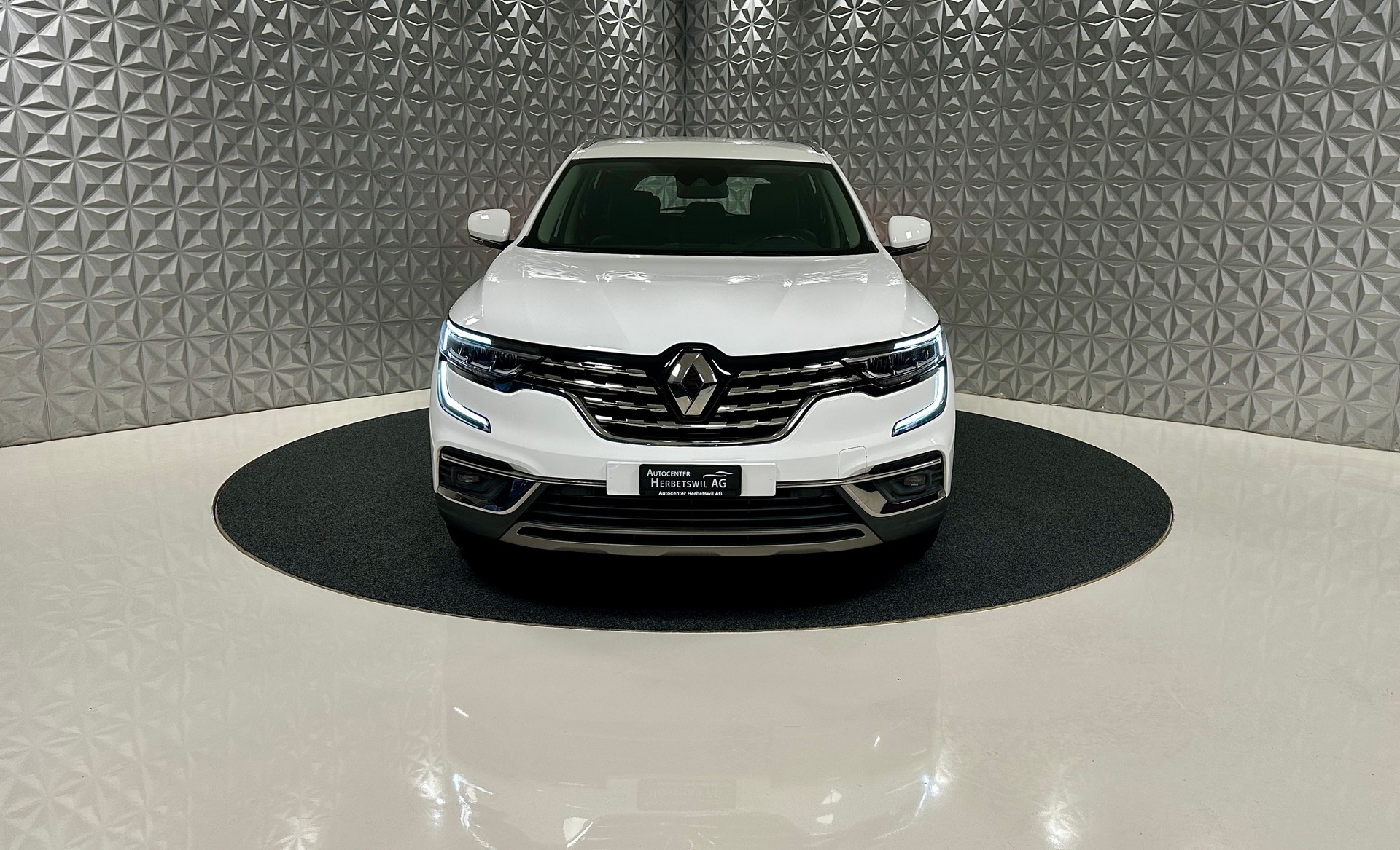 RENAULT Koleos 2.0 dCi Zen 4WD Xtronic CVT-showroom-element-1