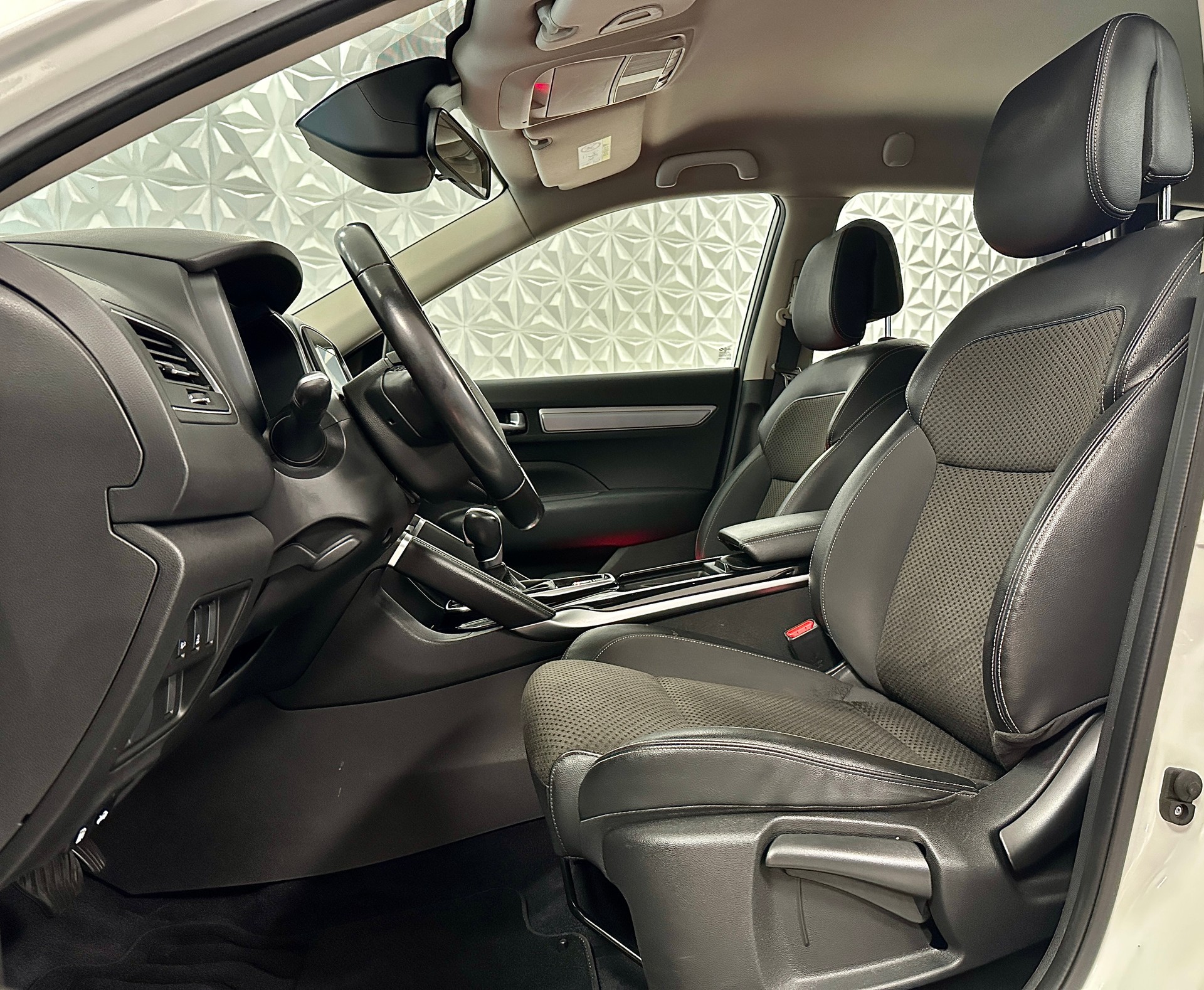 RENAULT Koleos 2.0 dCi Zen 4WD Xtronic CVT-image-11