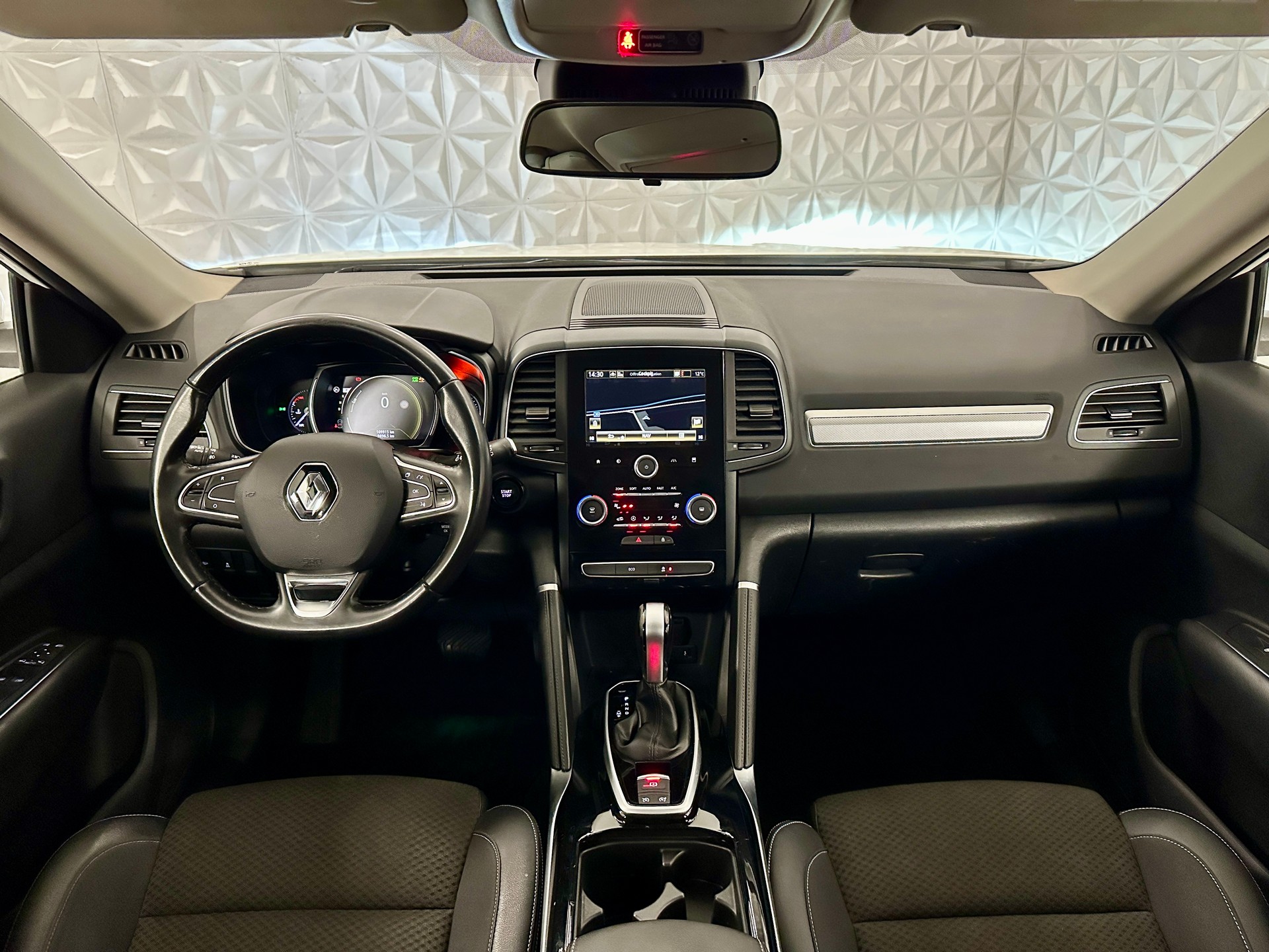 RENAULT Koleos 2.0 dCi Zen 4WD Xtronic CVT-image-14
