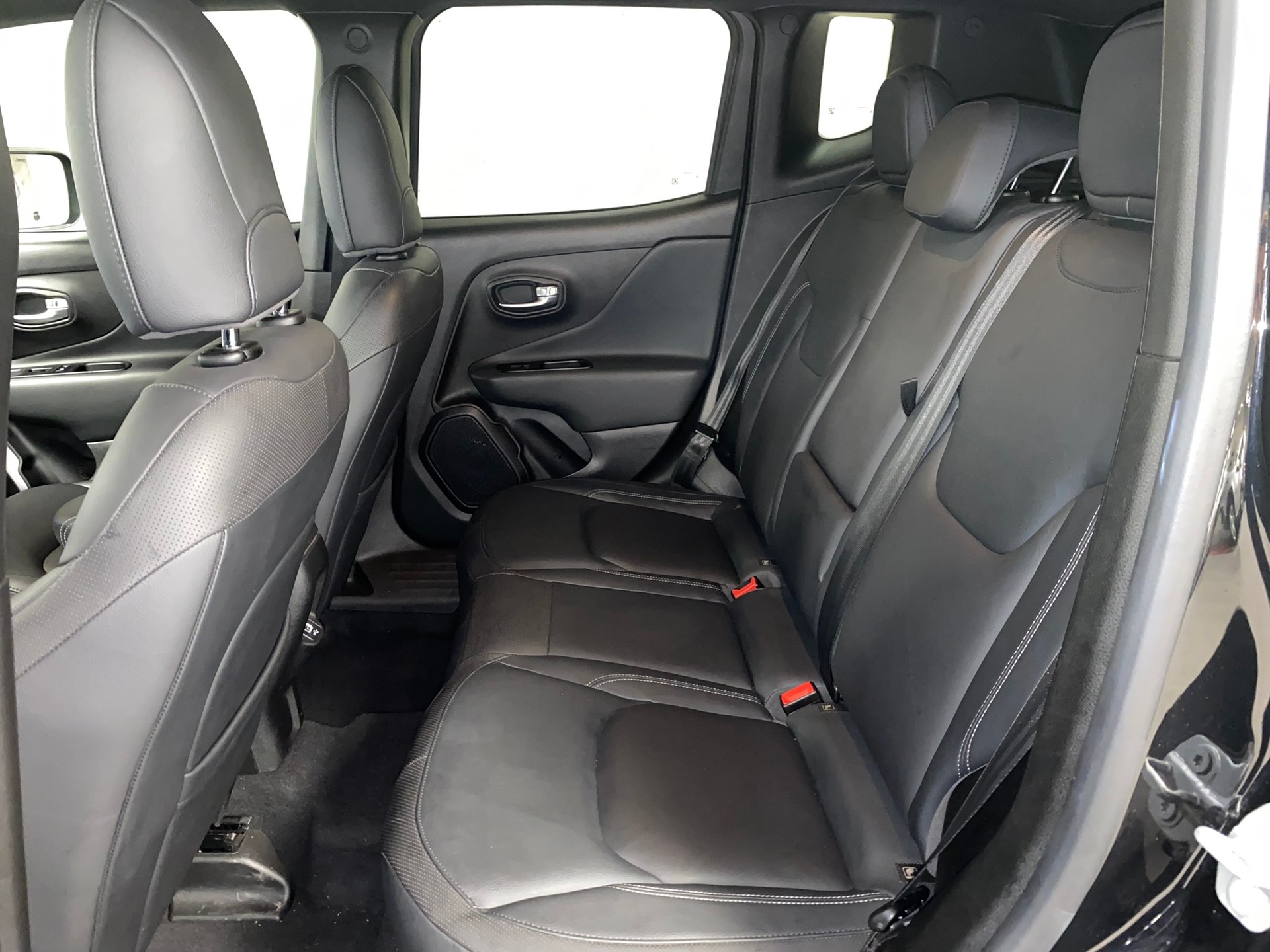 JEEP RENEGADE 1.3 Turbo S-image-5