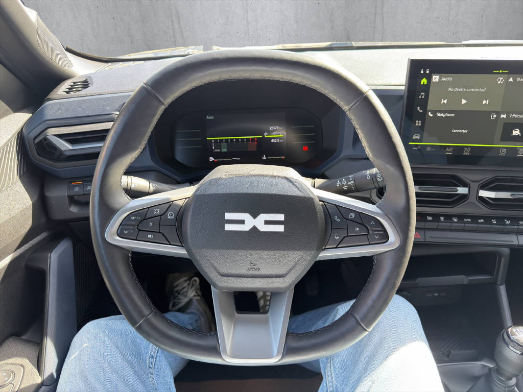 DACIA Duster 1.2 TCe Journey 4WD-image-9