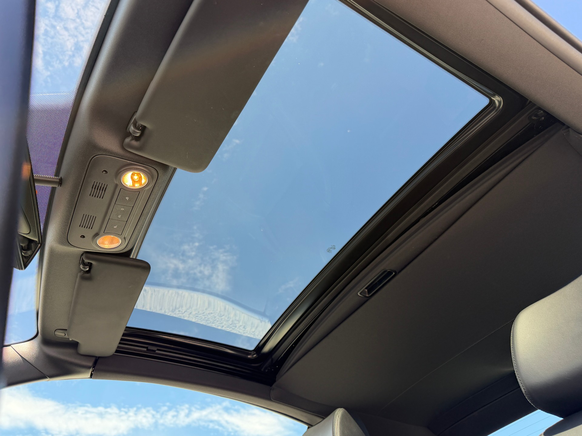 VW Eos 2.0 TSI Fashion DSG-image-5