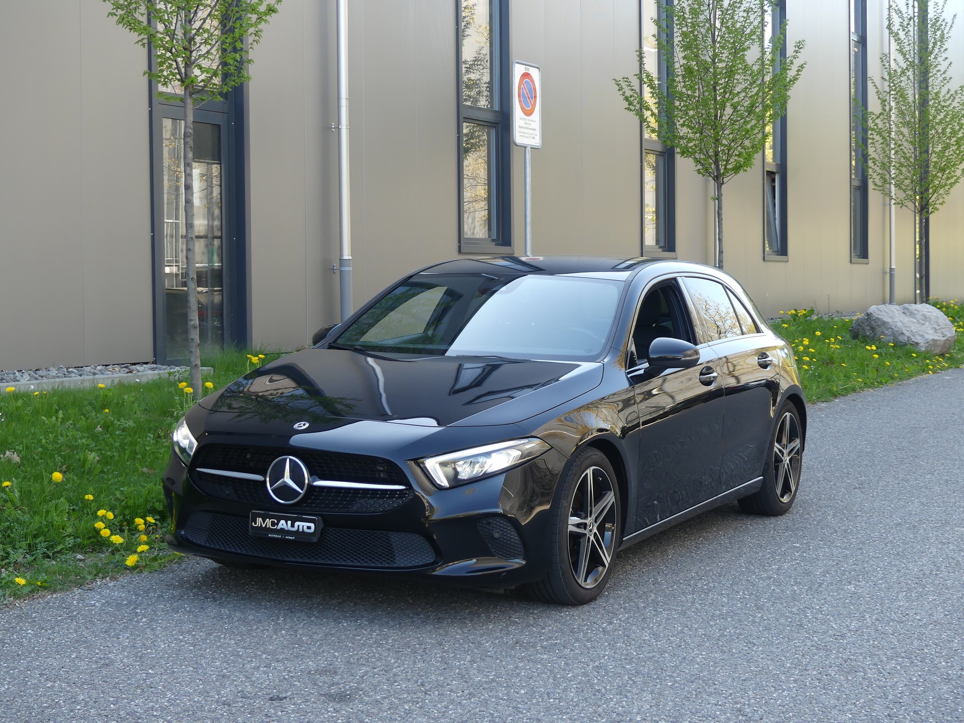 MERCEDES-BENZ A 180 Night Star-image-2