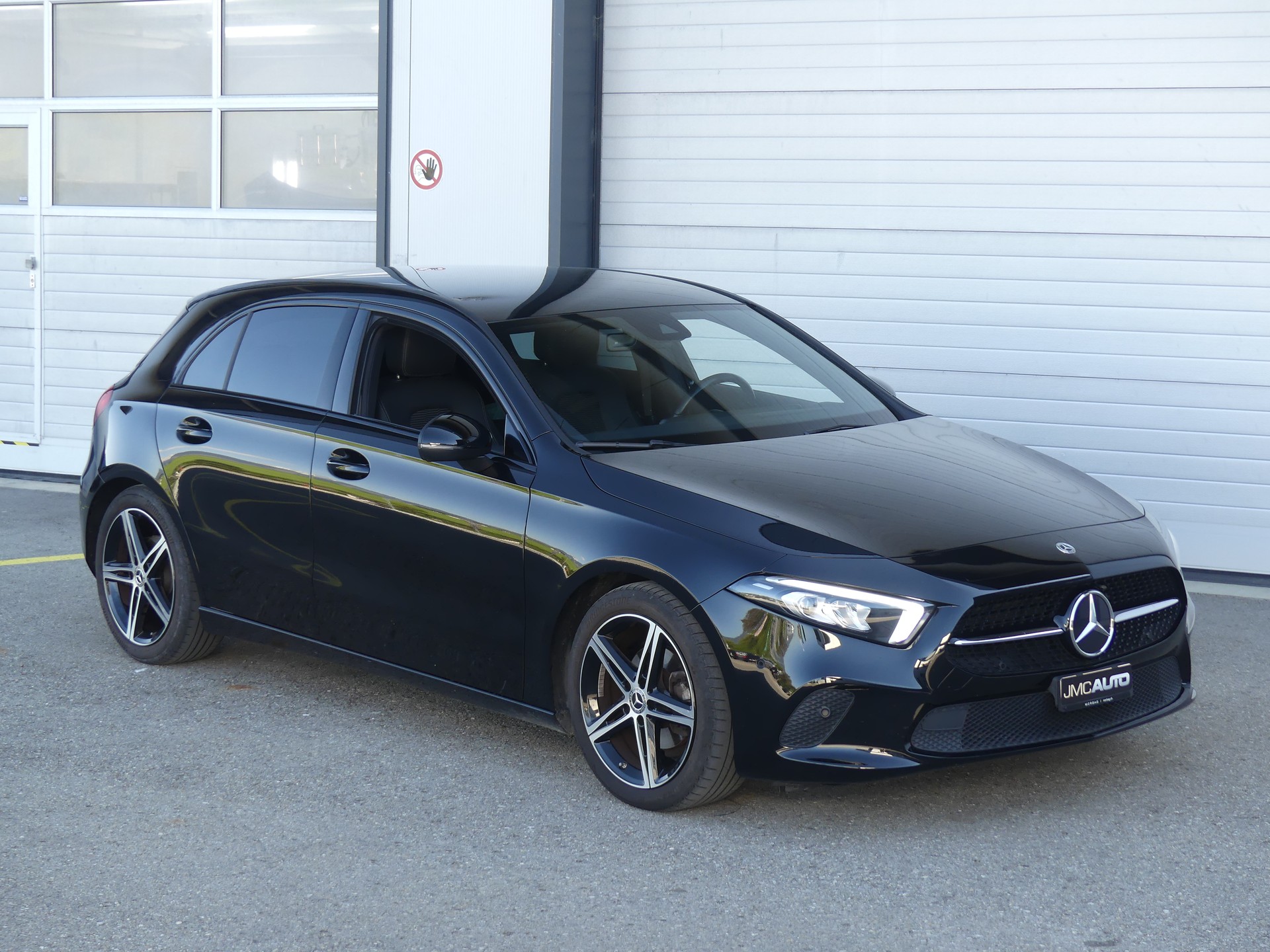 MERCEDES-BENZ A 180 Night Star-image-10