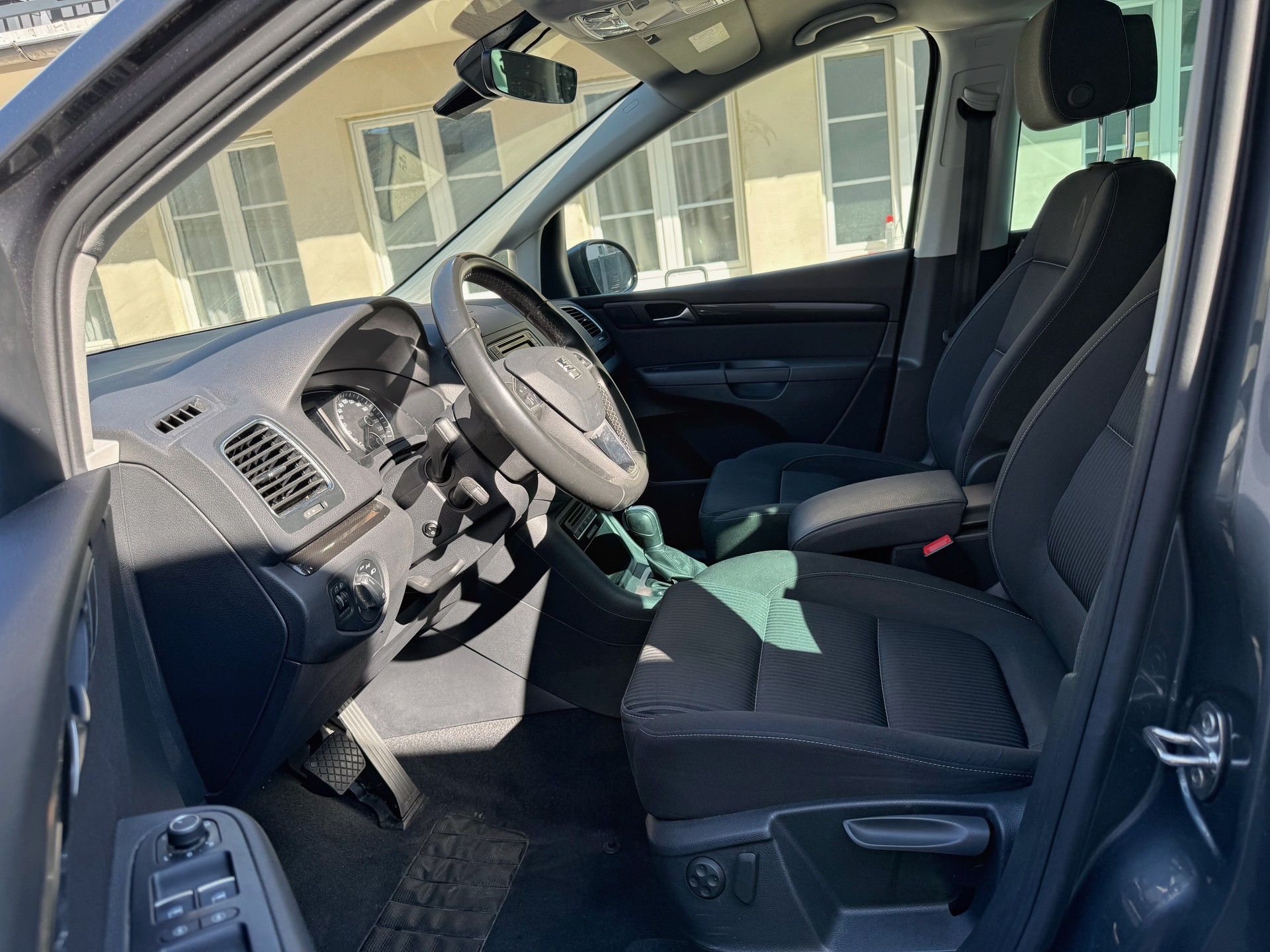 SEAT Alhambra 2.0 TDI Style Advanced DSG 7Plätze – Frisch MFK / Service / Zahnriemen neu-image-5