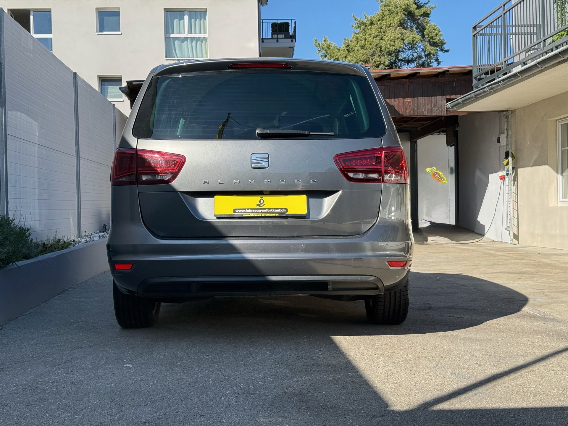 SEAT Alhambra 2.0 TDI Style Advanced DSG 7Plätze – Frisch MFK / Service / Zahnriemen neu-image-10