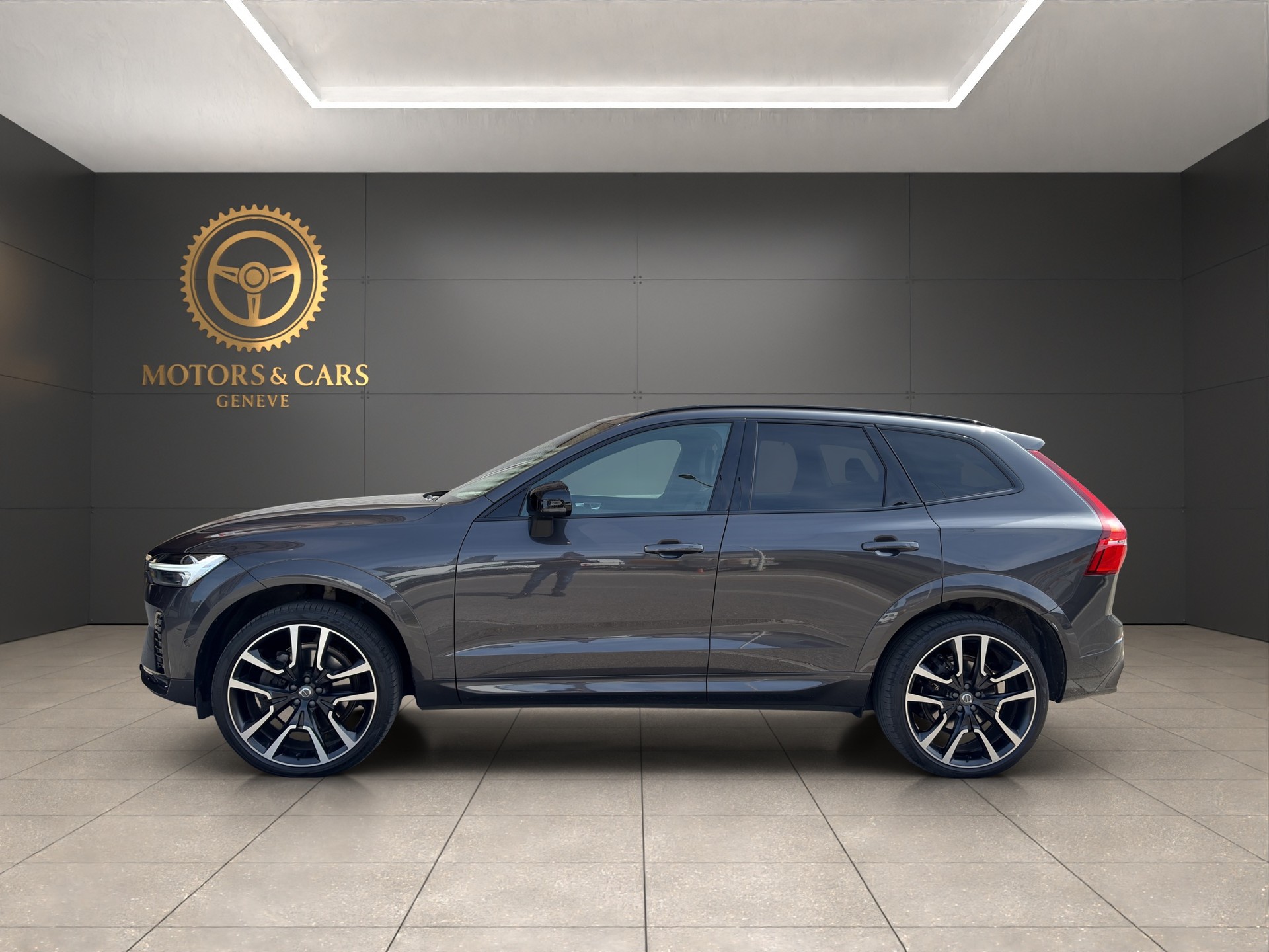 VOLVO XC60 B5 Diesel Mild Hybrid AWD Ultimate Bright Geartronic-showroom-element-2