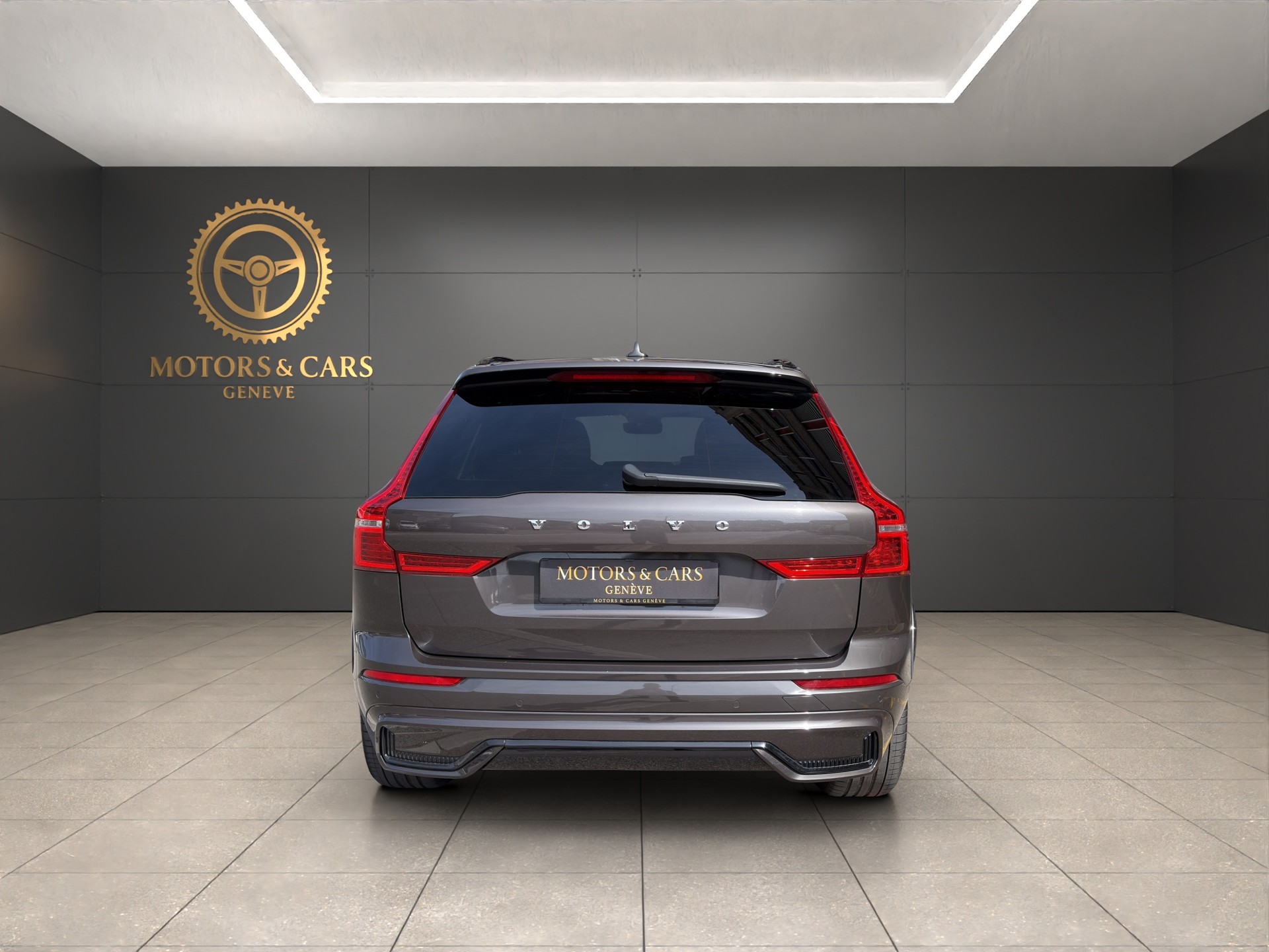 VOLVO XC60 B5 Diesel Mild Hybrid AWD Ultimate Bright Geartronic-image-4