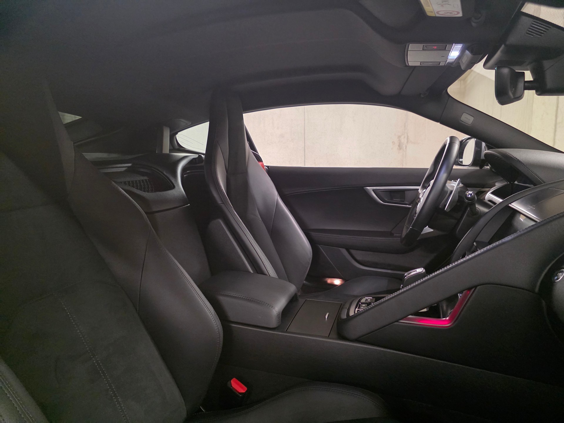 JAGUAR F-Type Coupé 5.0 V8 R-Dynamic Automatik AWD-image-7