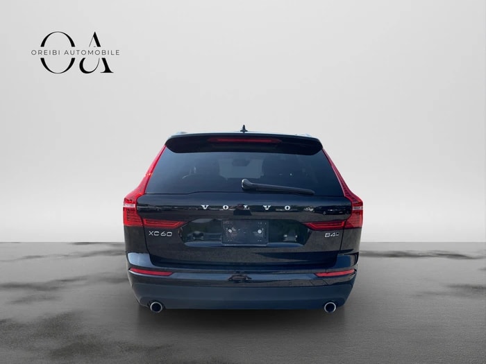VOLVO XC60 B4 Diesel Mild Hybrid AWD Momentum Geartronic-image-4