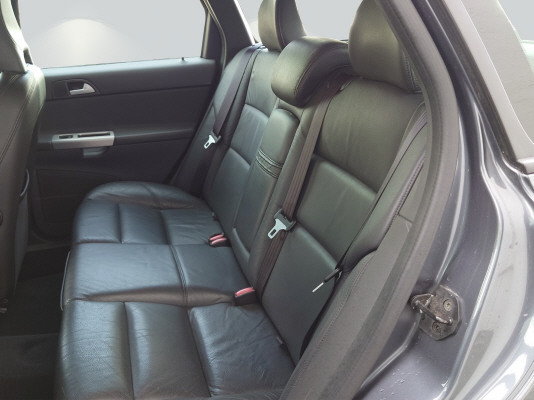 VOLVO V50 T5 AWD Summum-image-8