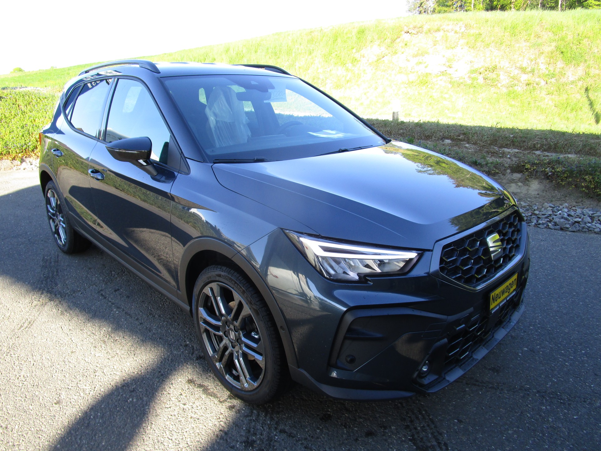 SEAT Arona 1.5 Eco TSI FR DSG-image-1
