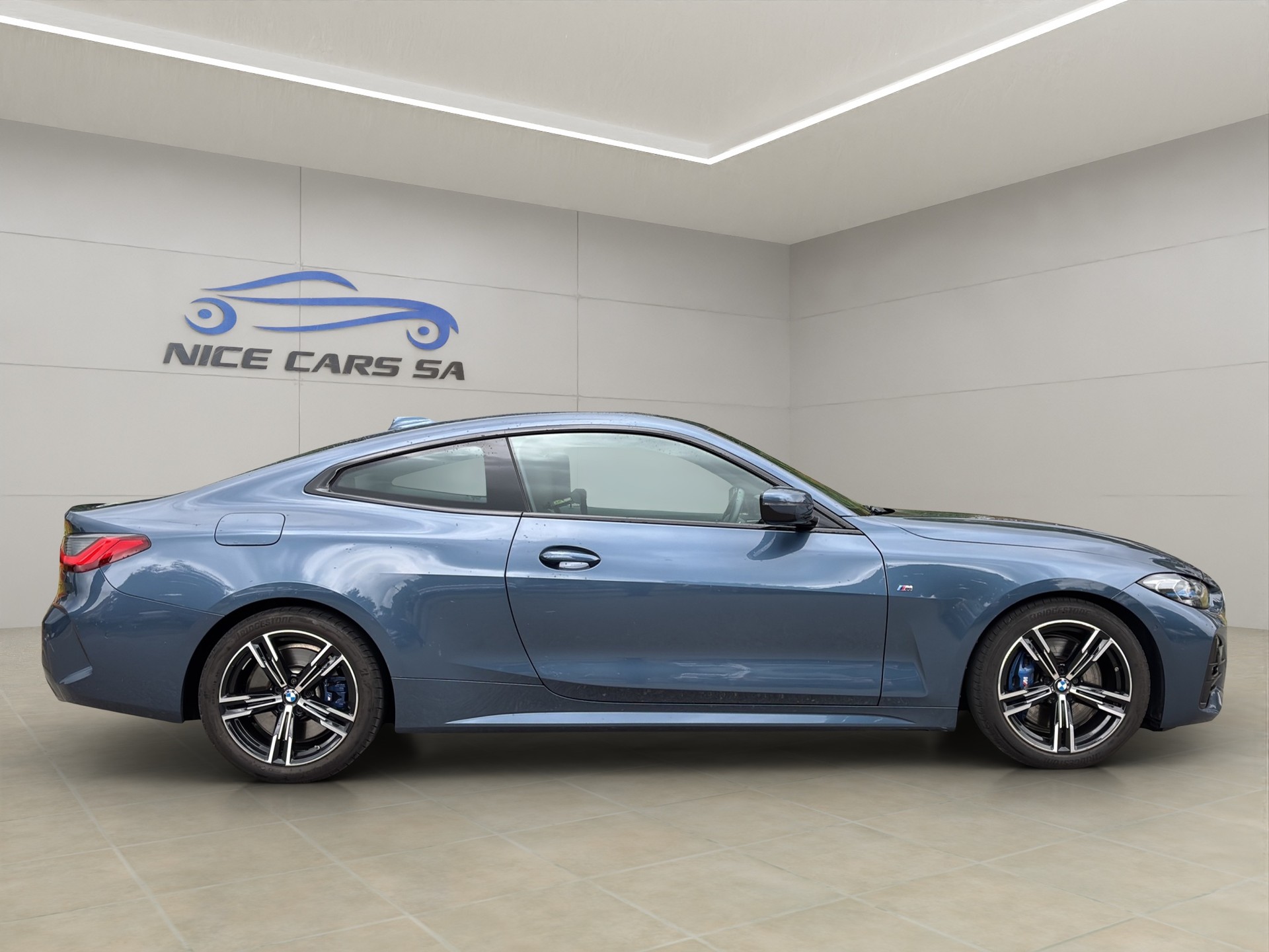 BMW 430i Coupé M Sport Steptronic-image-5