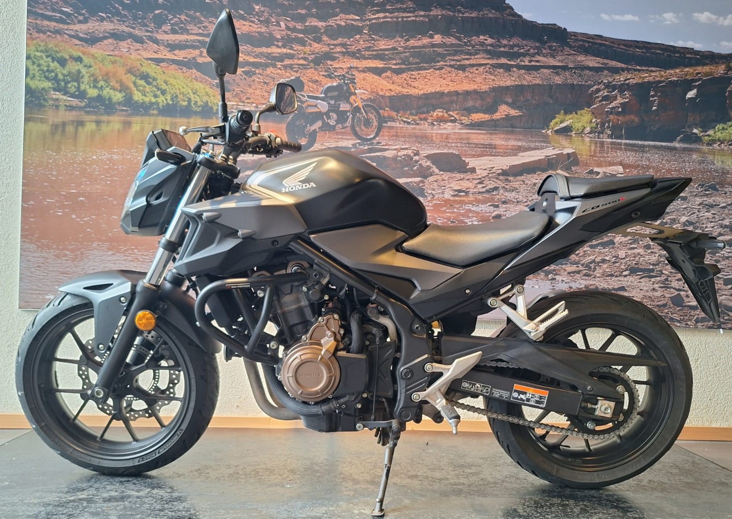 HONDA CB 500 F-showroom-element-2