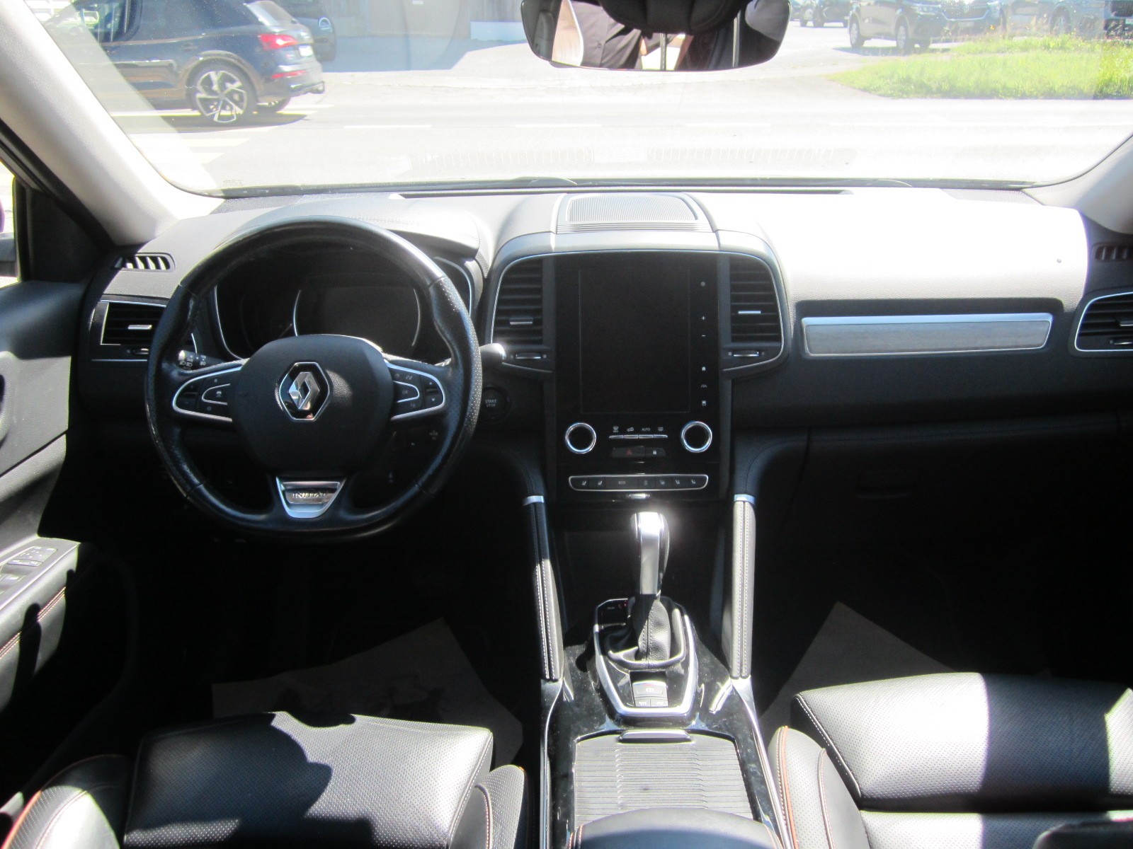 RENAULT Koleos INITIALE PARIS-image-4