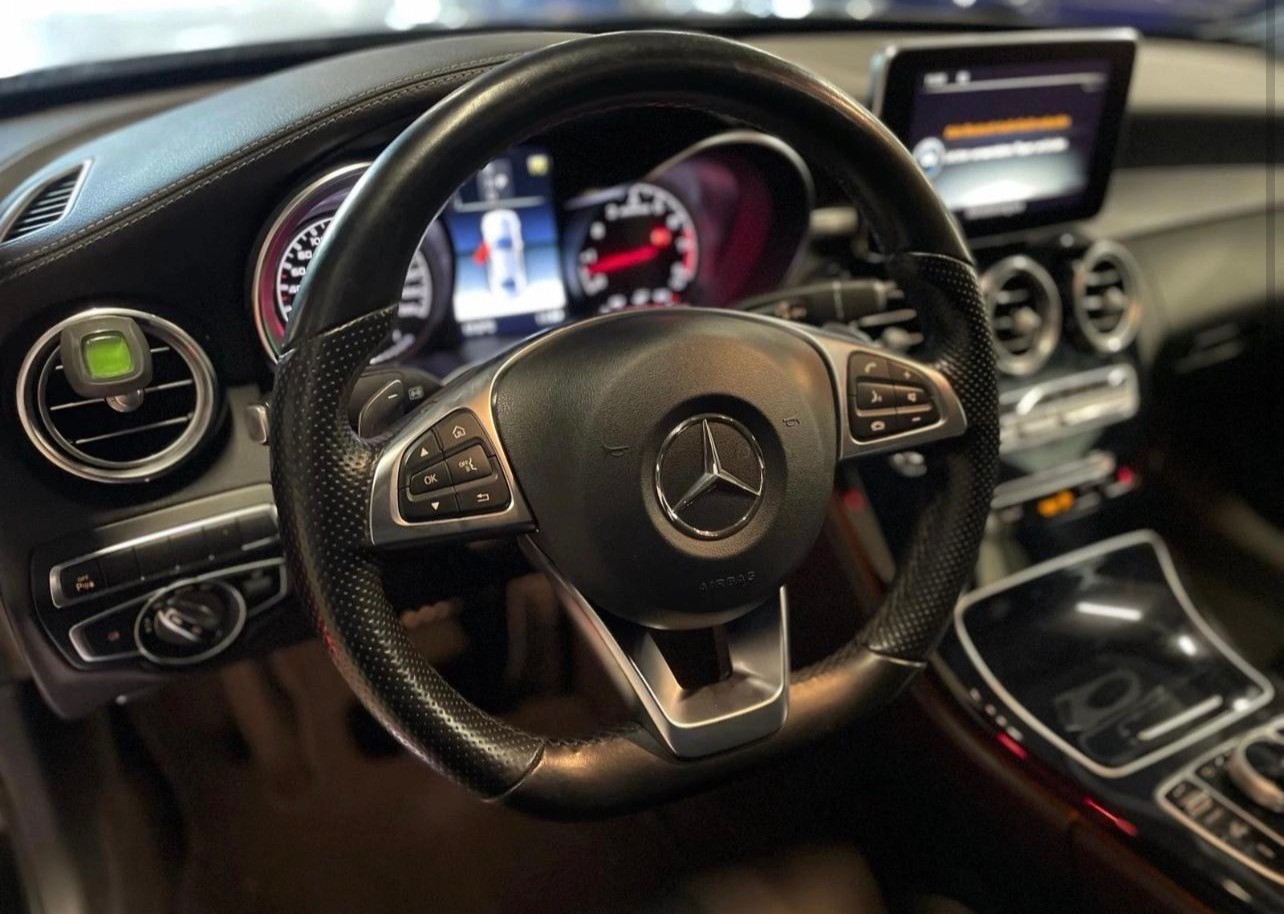 MERCEDES-BENZ C 43 AMG 4Matic 9G-Tronic-image-13