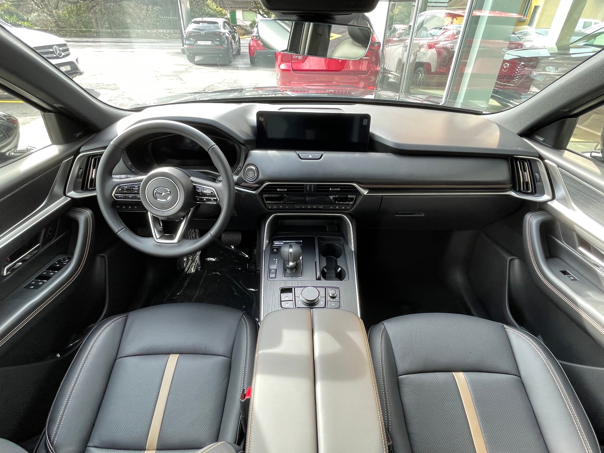 MAZDA CX-60 e-Skyactiv PHEV 327 AWD Homura Plus-image-8