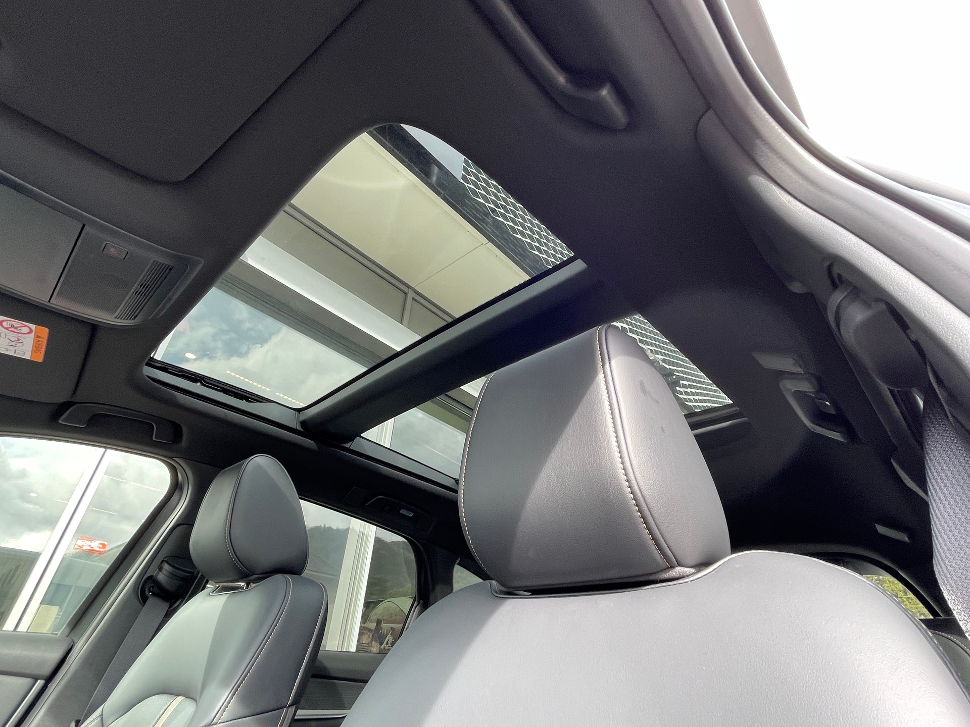 MAZDA CX-60 e-Skyactiv PHEV 327 AWD Homura Plus-image-9