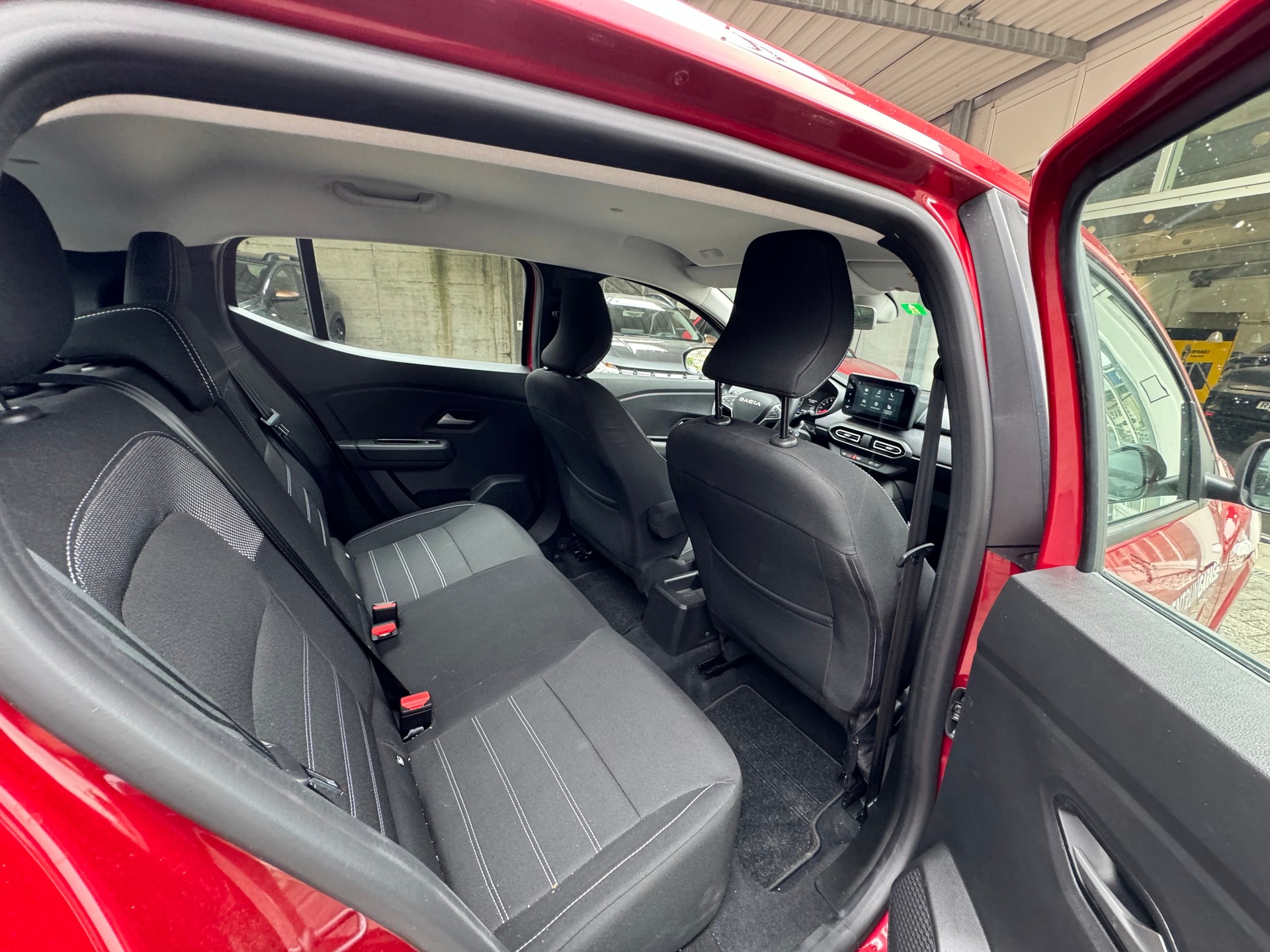 DACIA Sandero TCe 90 Expression-image-9