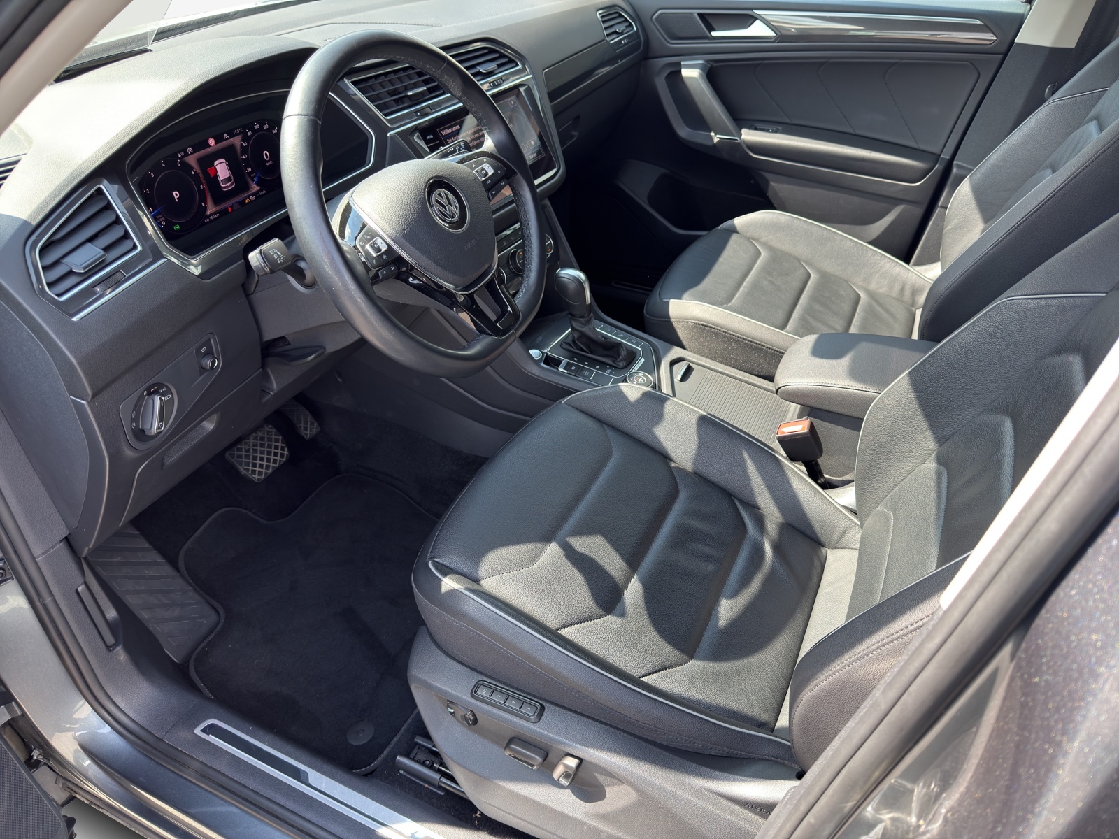 VW Tiguan Allspace 2.0TSI Highline 4Motion DSG-image-7