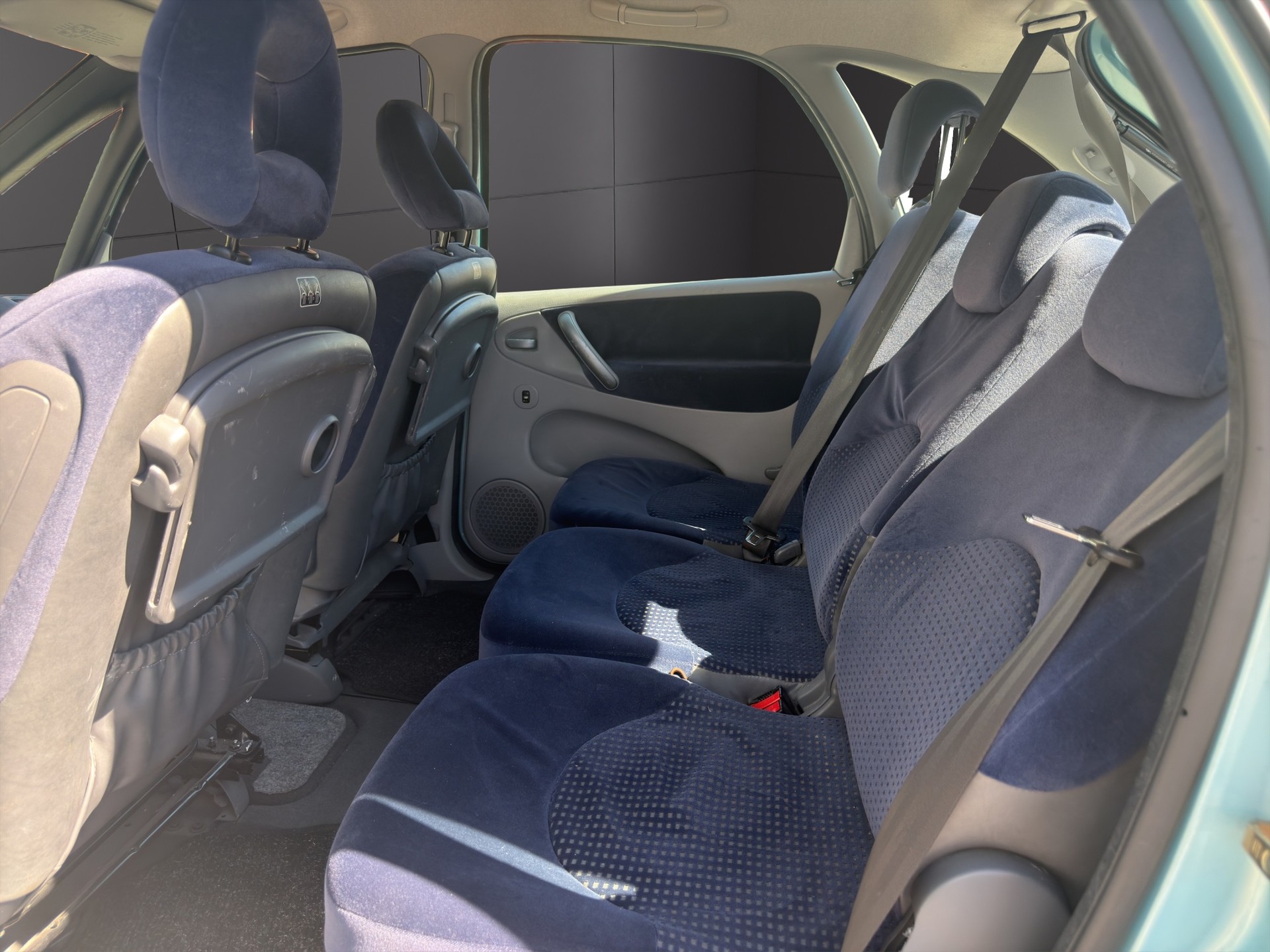 CITROEN Xsara Picasso 2.0i 16V SX Automatic-image-10