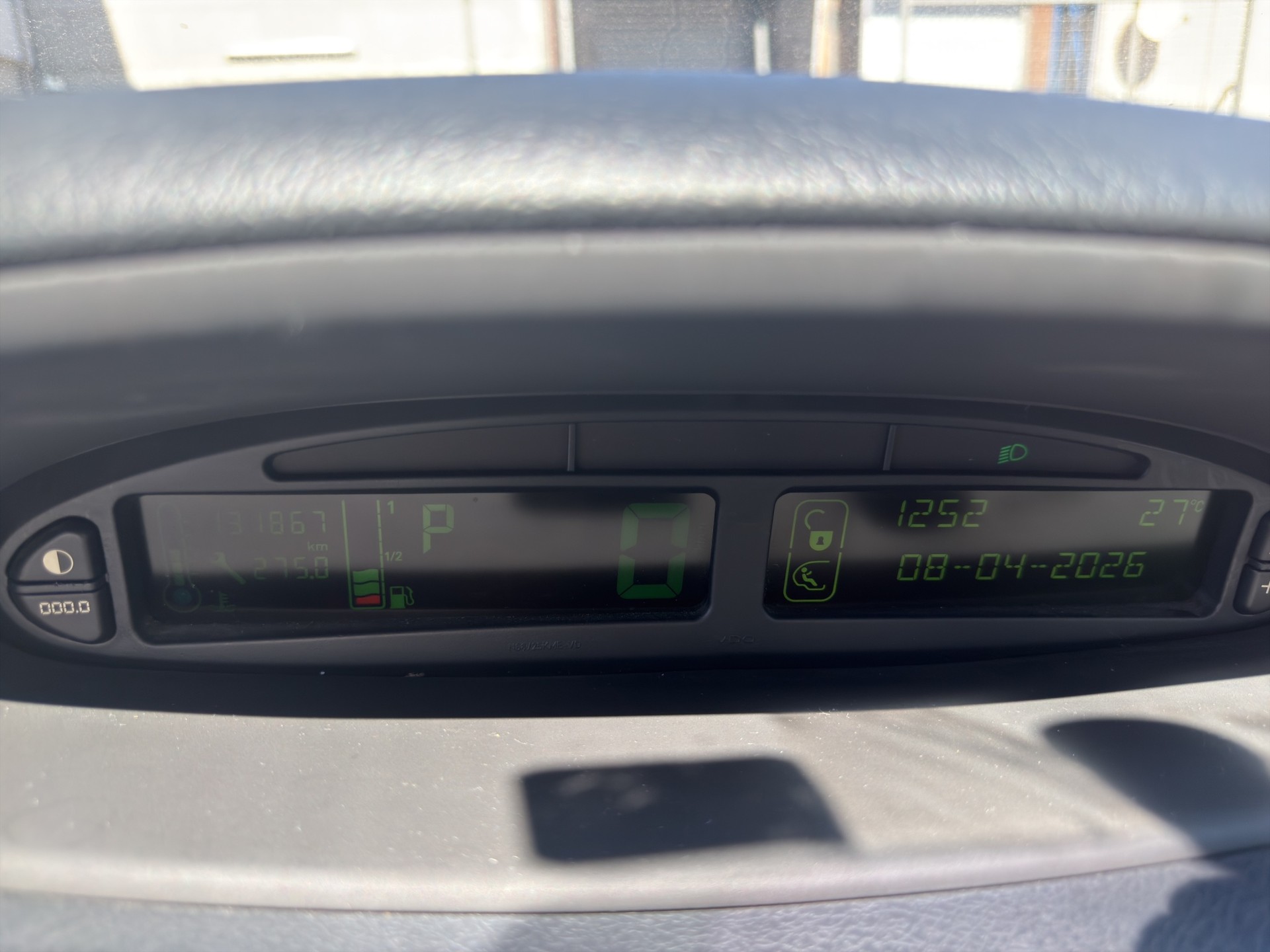 CITROEN Xsara Picasso 2.0i 16V SX Automatic-image-13