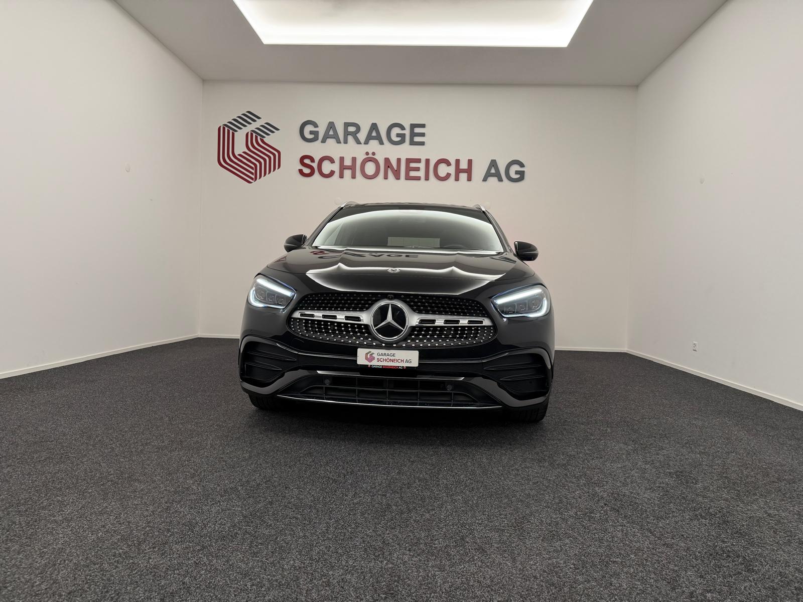 MERCEDES-BENZ GLA 200 4Matic AMG Line 8G-DCT-showroom-element-1