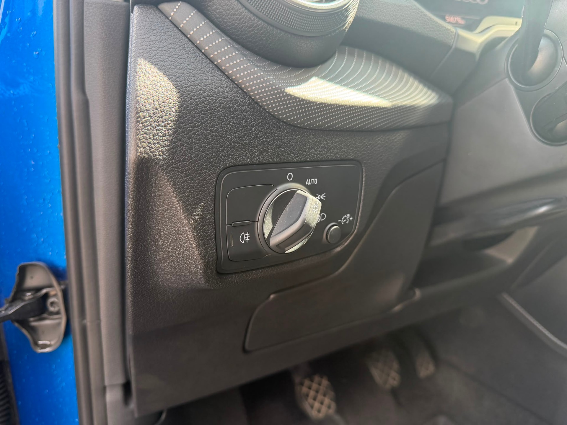 AUDI Q2 35 TFSI advanced-image-13