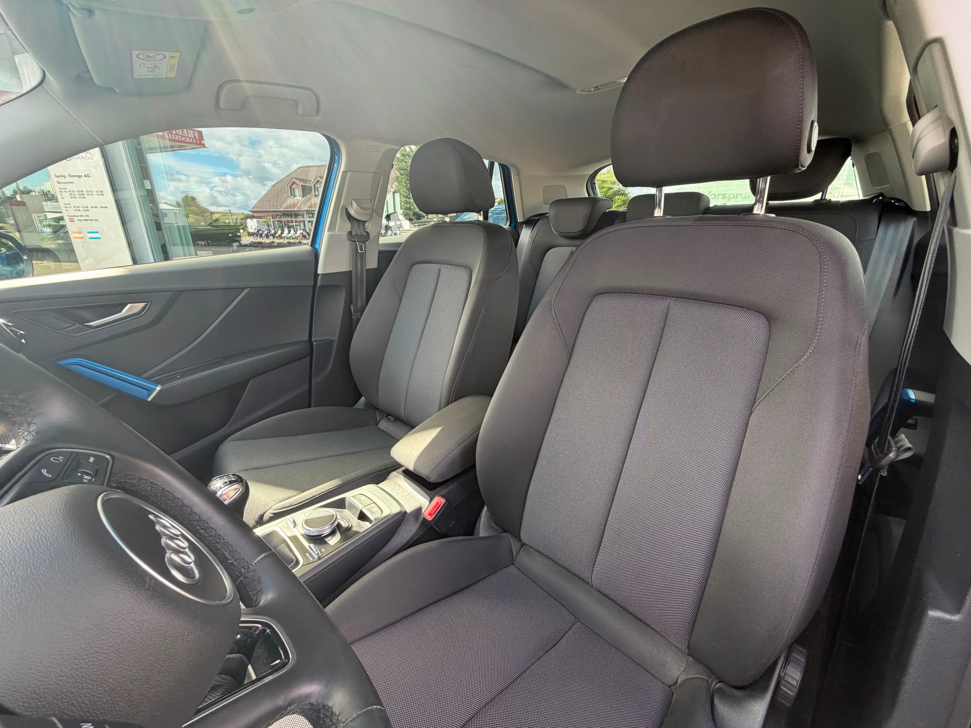 AUDI Q2 35 TFSI advanced-image-22