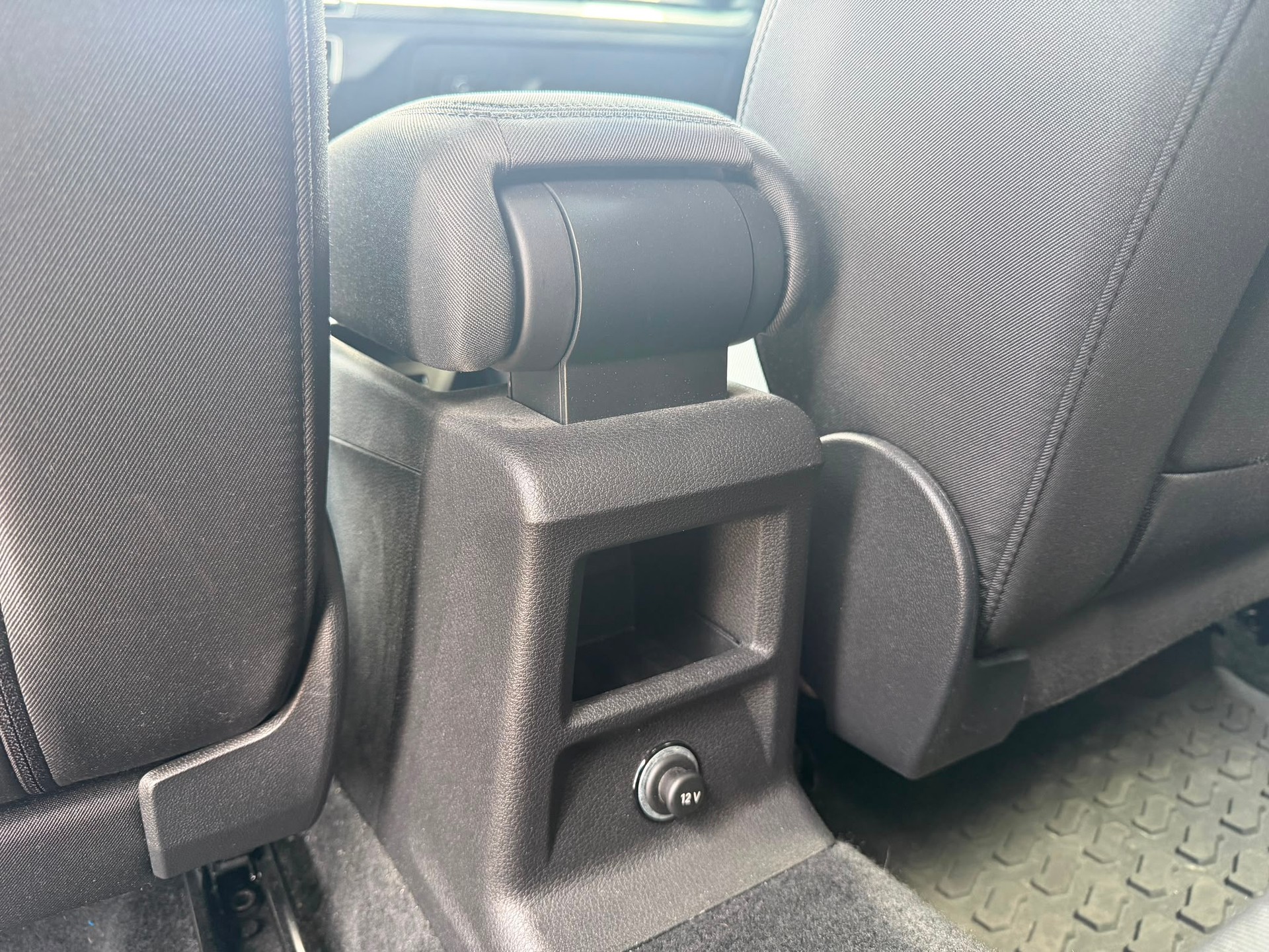 AUDI Q2 35 TFSI advanced-image-25